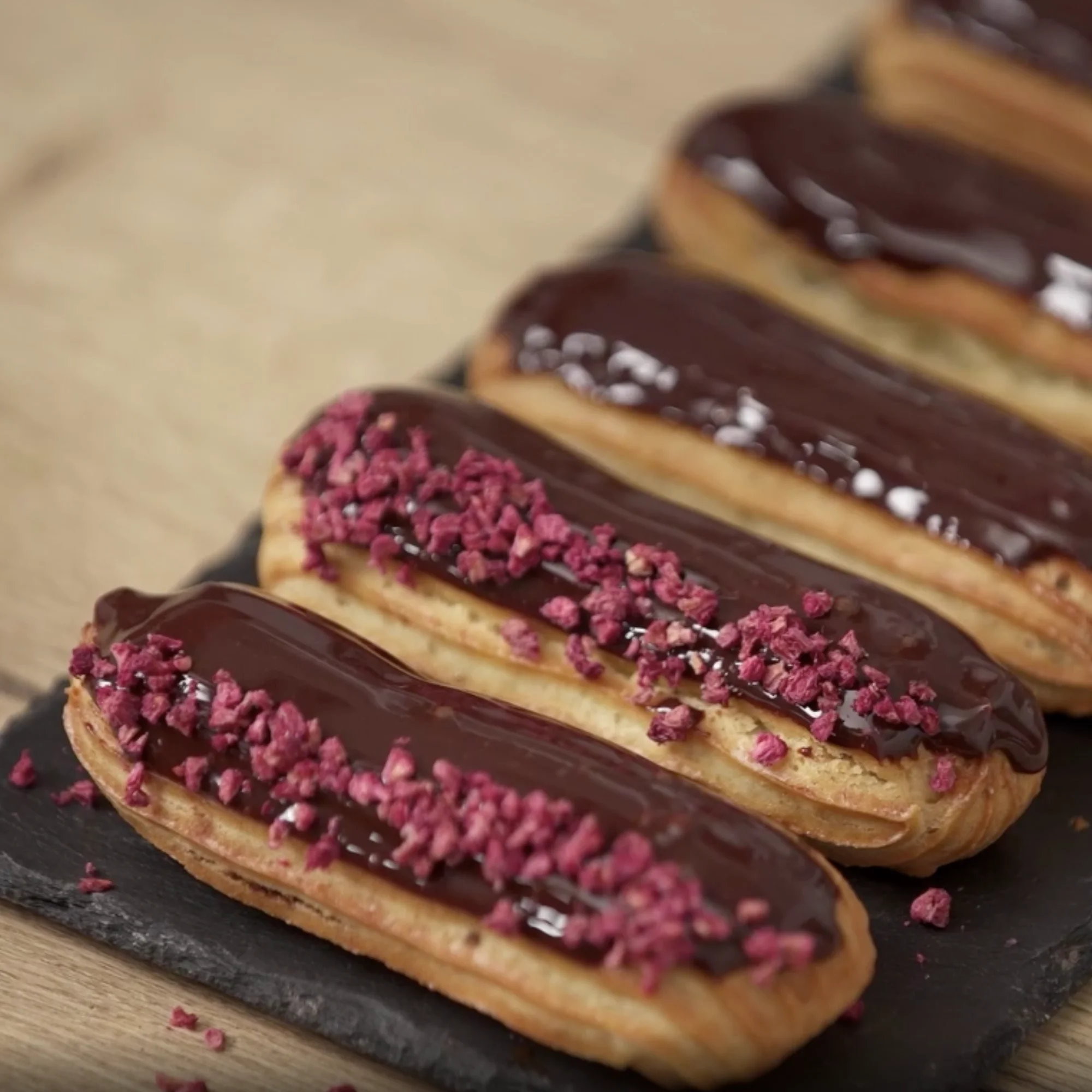 Online kurzy pečení z dílny Sweet Flow: makronky, kváskový chléb i odpalované těsto