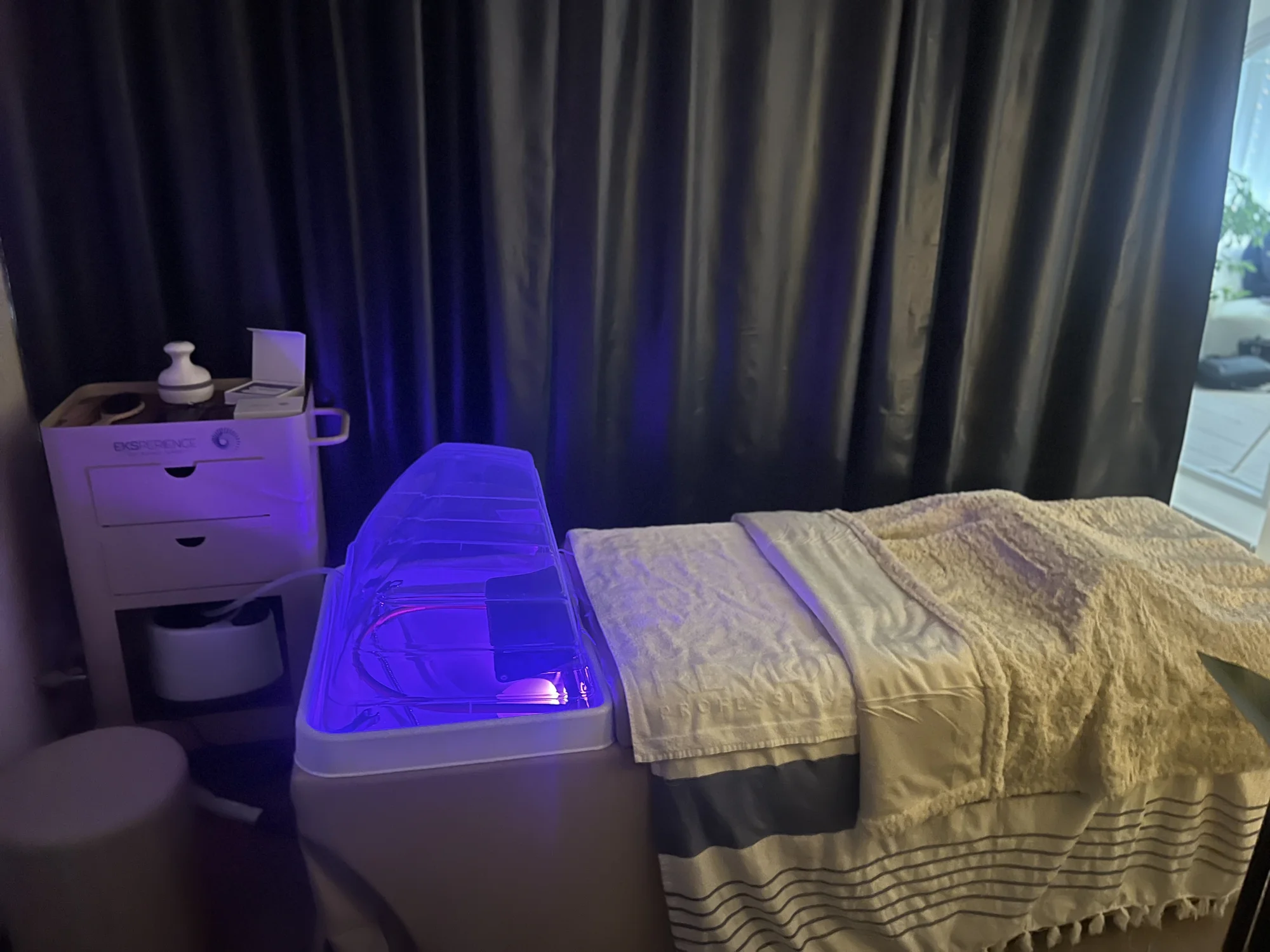 Exkluzivní péče o vlasy a vlasovou pokožku Head Spa: beauty či rekonstrukční