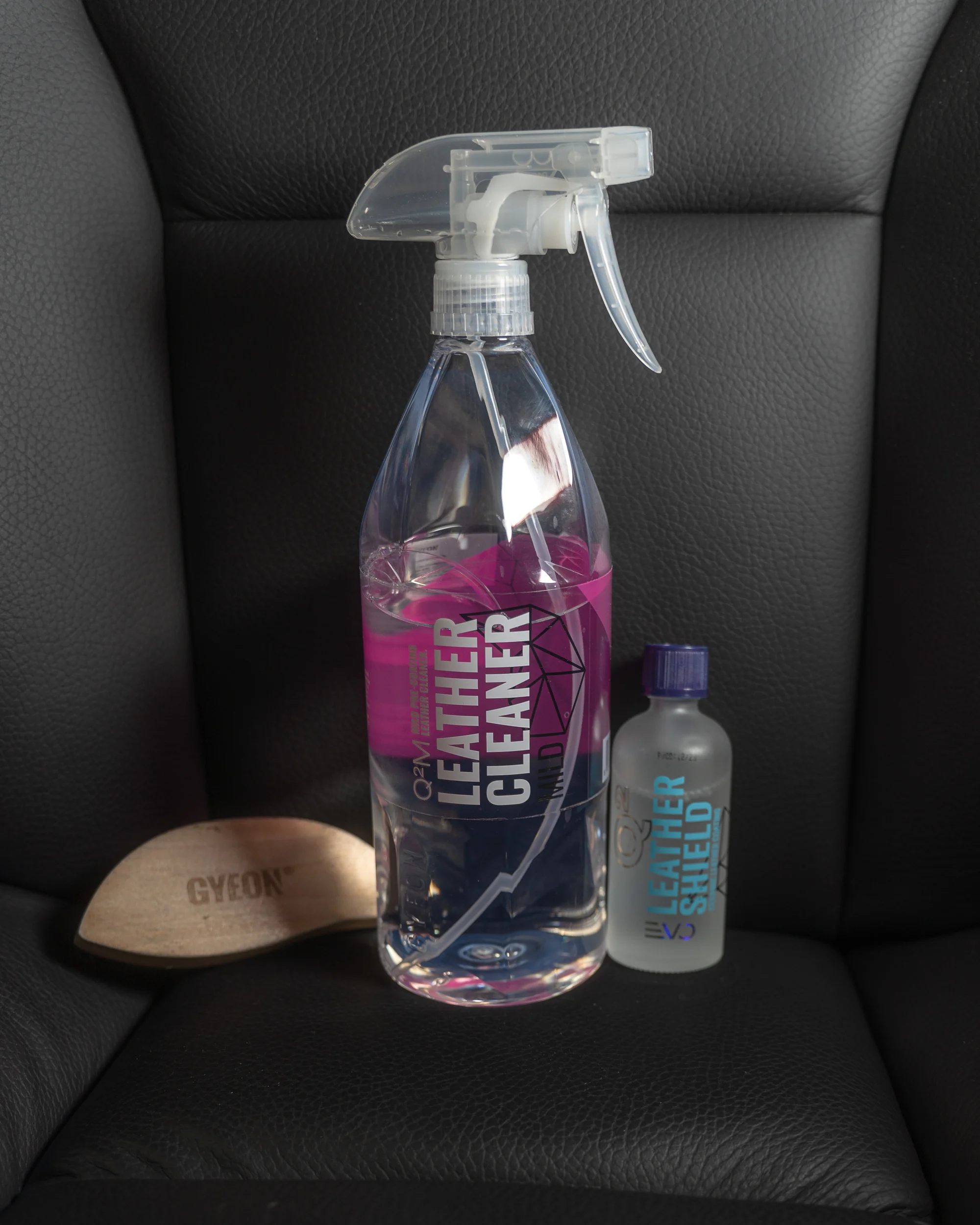 Čištění exteriéru a interiéru i vč. tepování: všechny velikosti aut