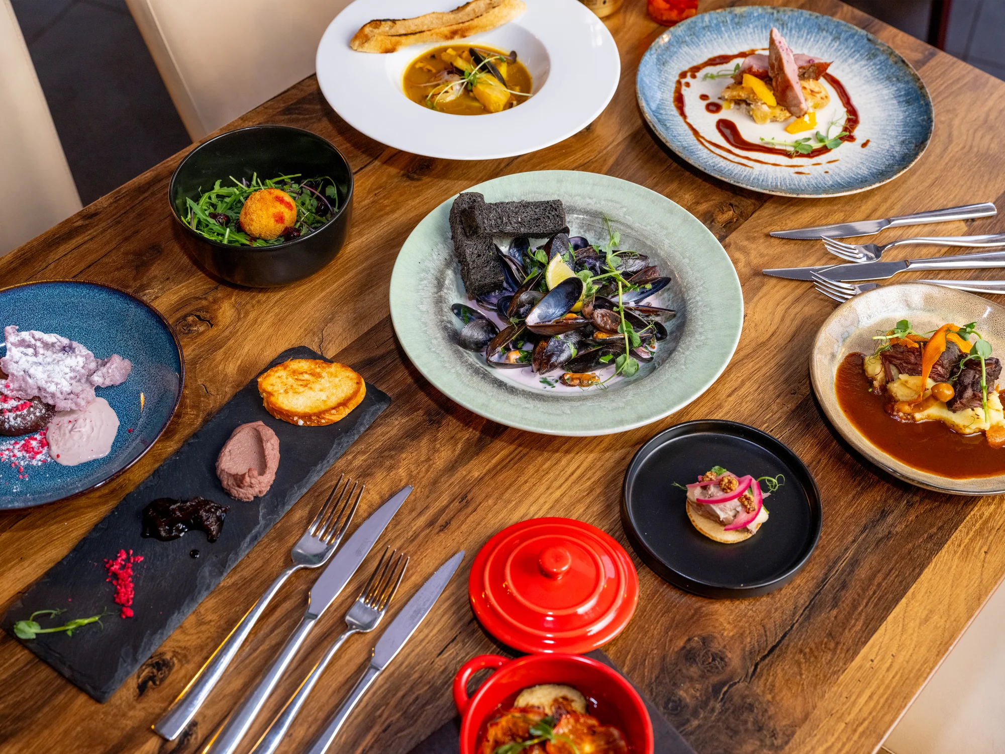 Chutě Francie: luxusní degustační menu o 9 chodech pro 2 osoby