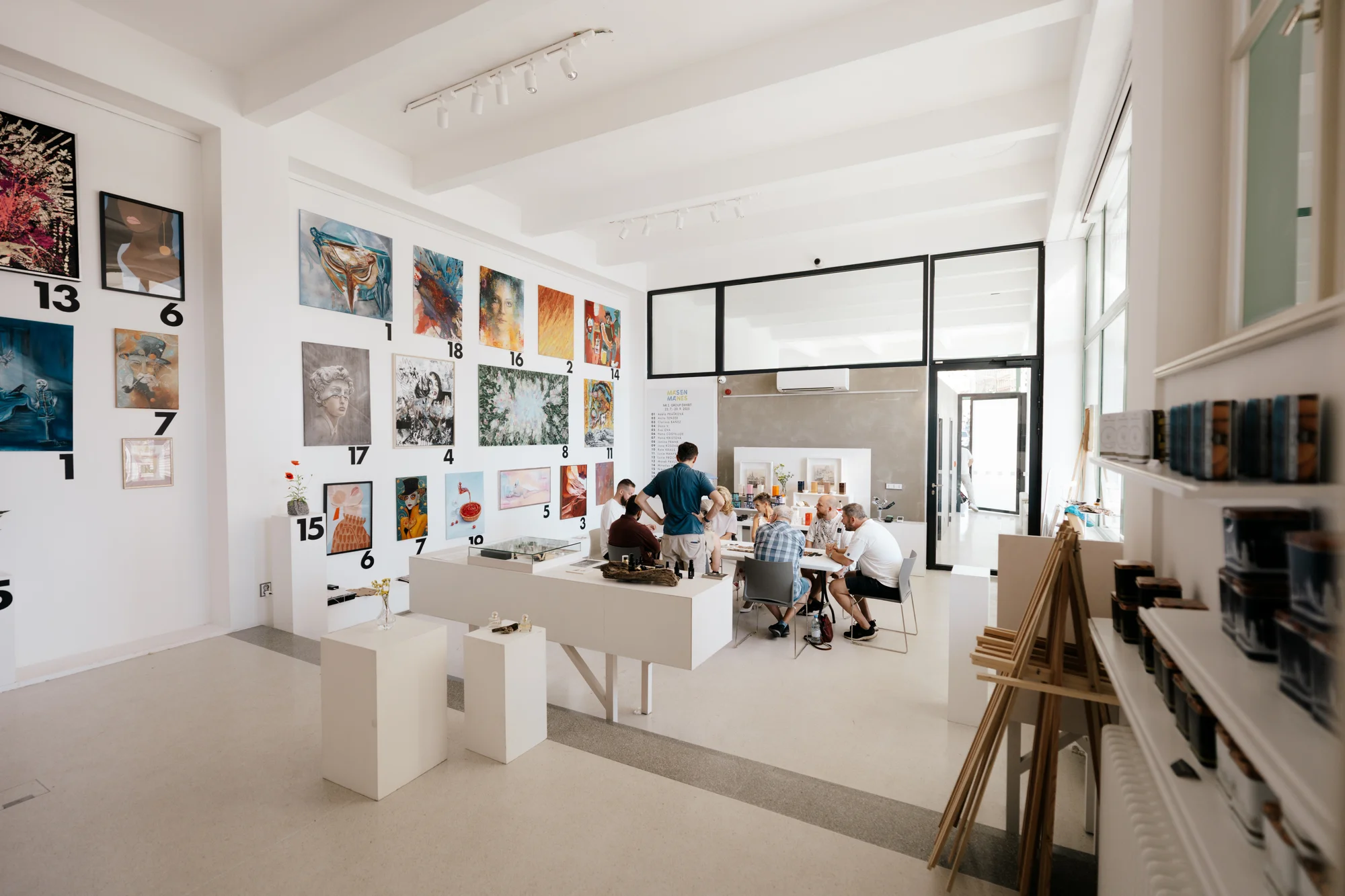 Workshop výroby hodinek TimeWood pro 1 nebo 2 osoby v Praze či Ostravě