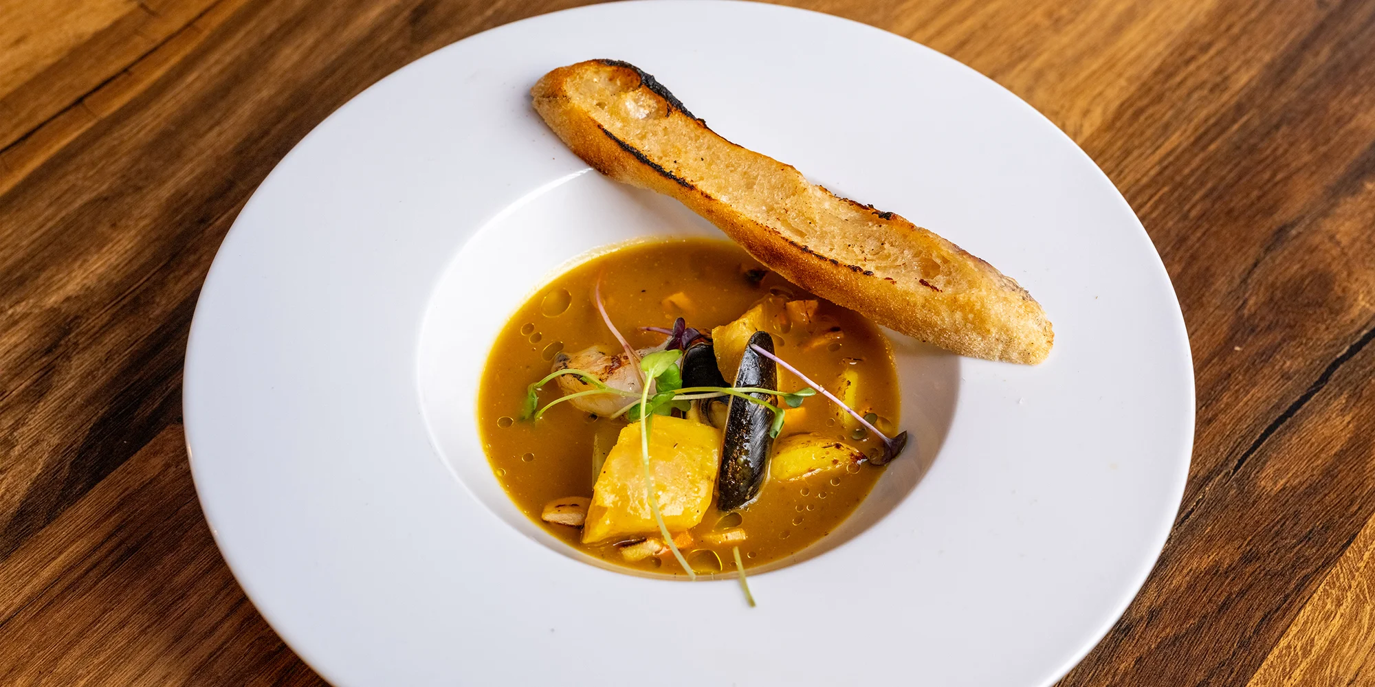 Chutě Francie: luxusní degustační menu o 9 chodech pro 2 osoby