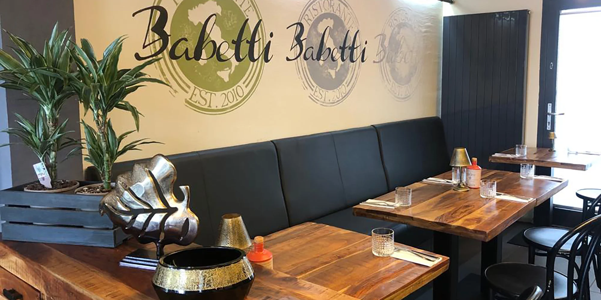 Hostina po italsku: 4chodové menu pro dva vč. aperitivu a digestiva