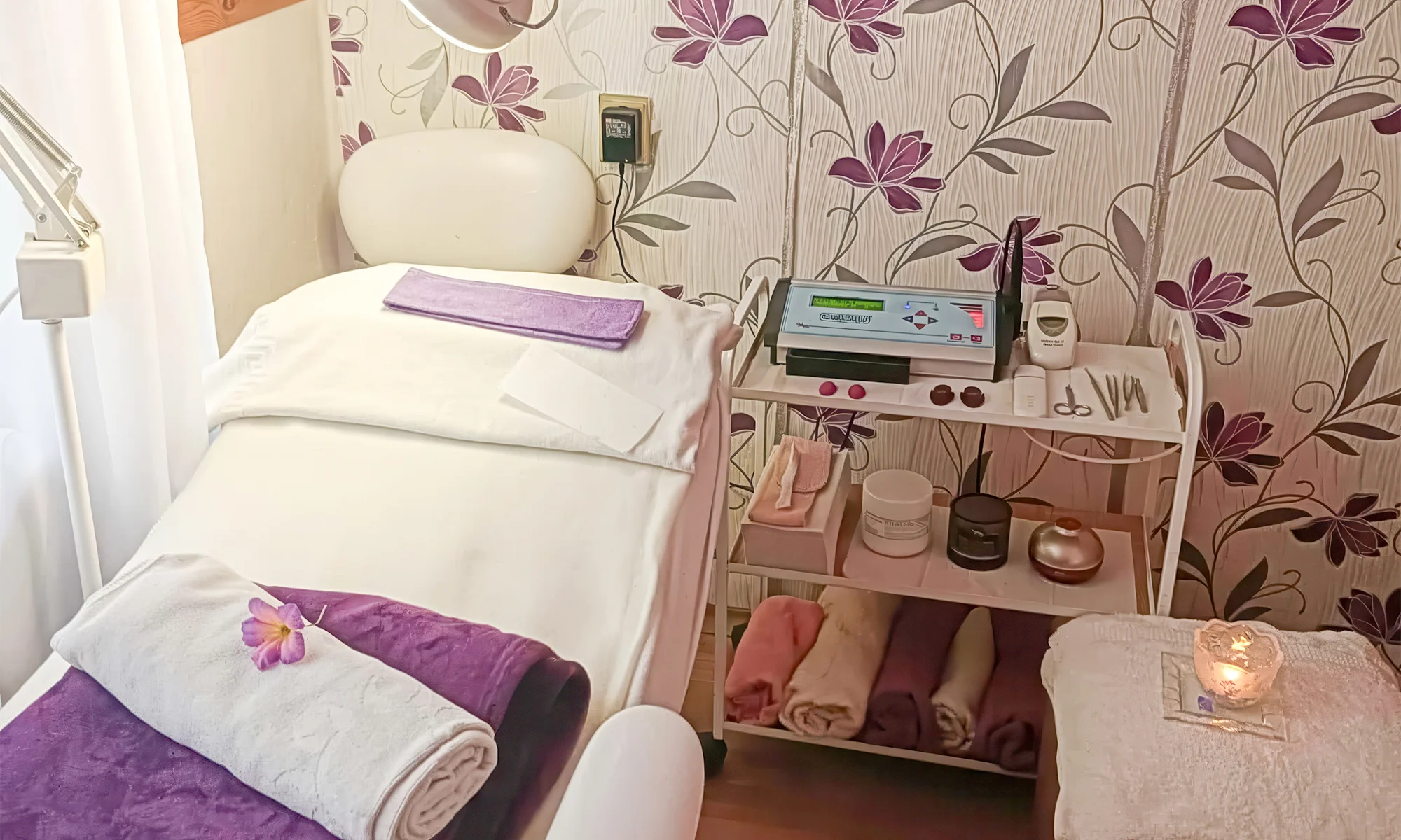 Luxusní péče o pleť: galvanická žehlička nebo laserové ošetření