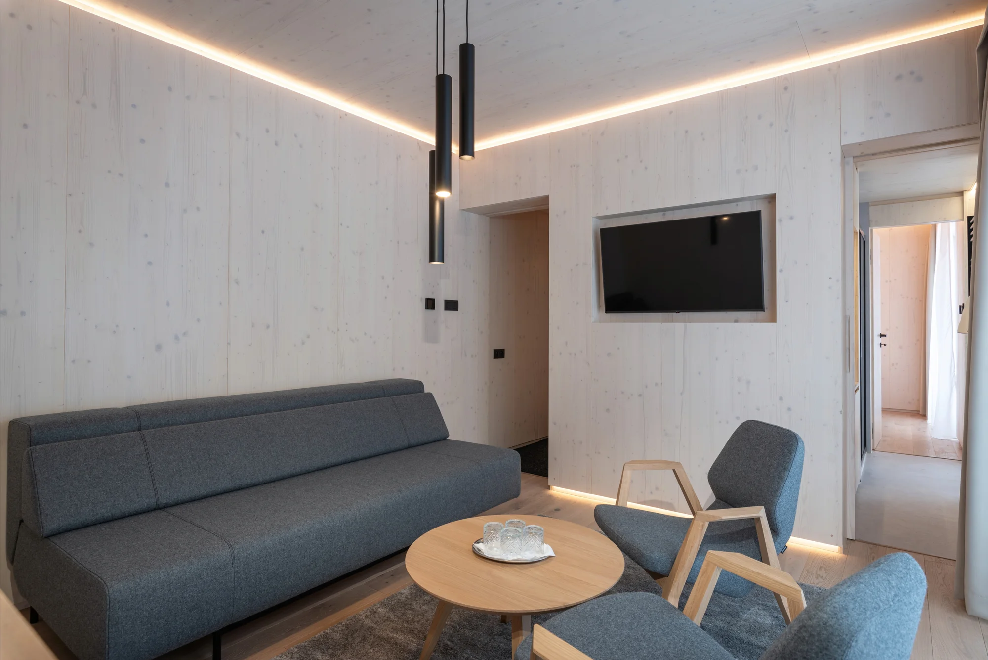 Dovolená v unikátních Björnson Tree Houses s novým venkovním wellness, 2 děti do 9,9 let zdarma