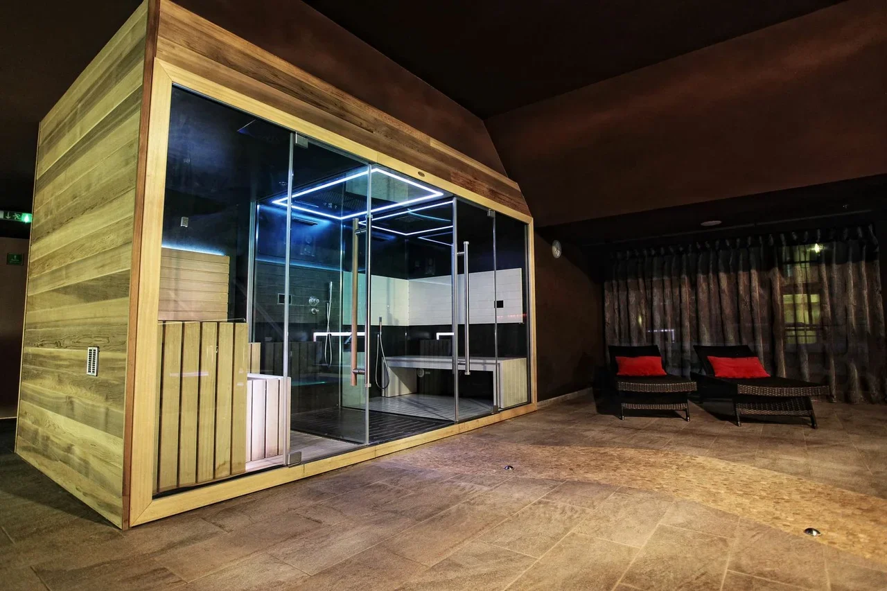 Pobyt v oblíbeném 4* hotelu Holiday Inn Trnava: designový interiér, snídaně i wellness