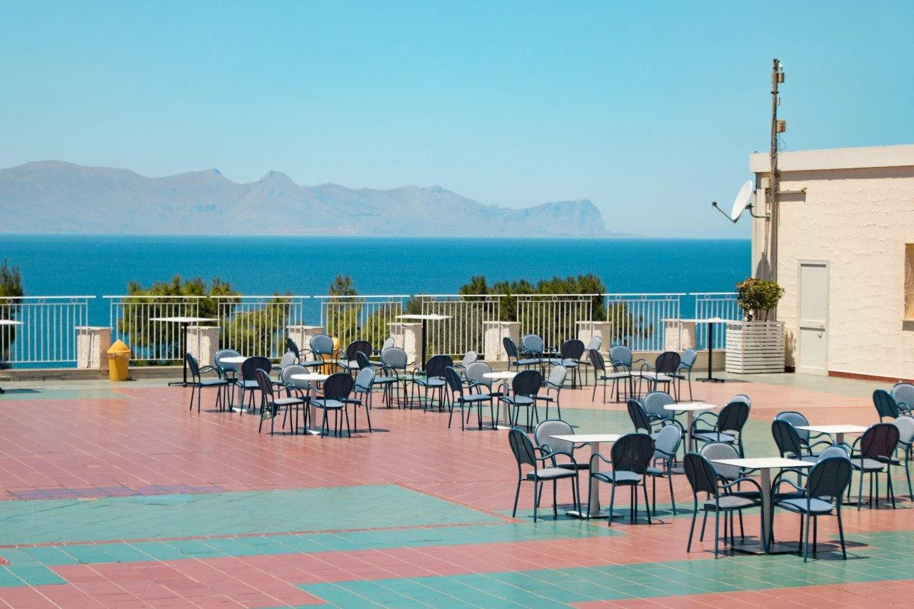 Sicílie: 4* hotel s vodním parkem, strava dle výběru od snídaní po all inclusive