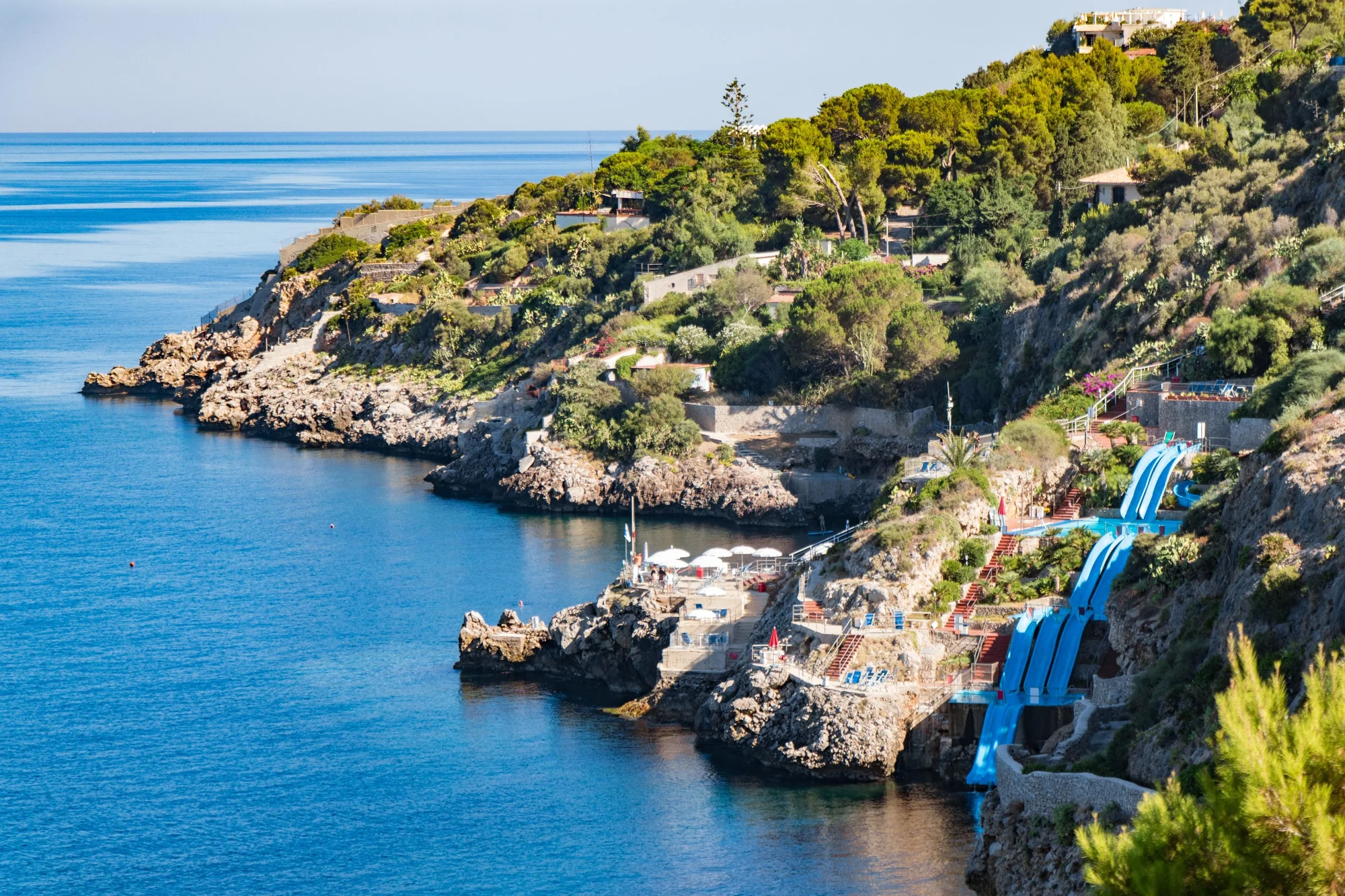 Sicílie: 4* hotel s vodním parkem, strava dle výběru od snídaní po all inclusive