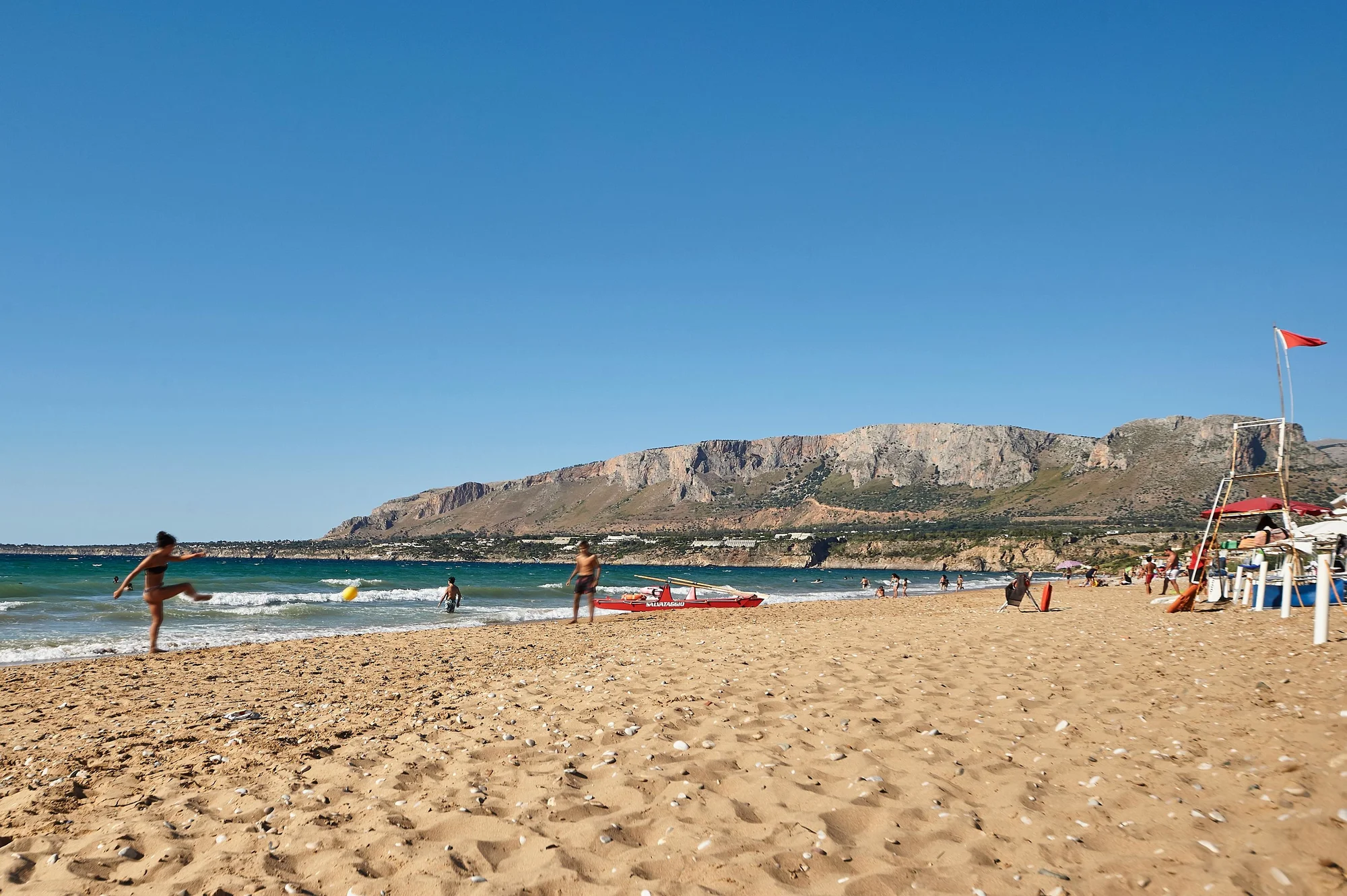 Sicílie: 4* hotel s vodním parkem, strava dle výběru od snídaní po all inclusive