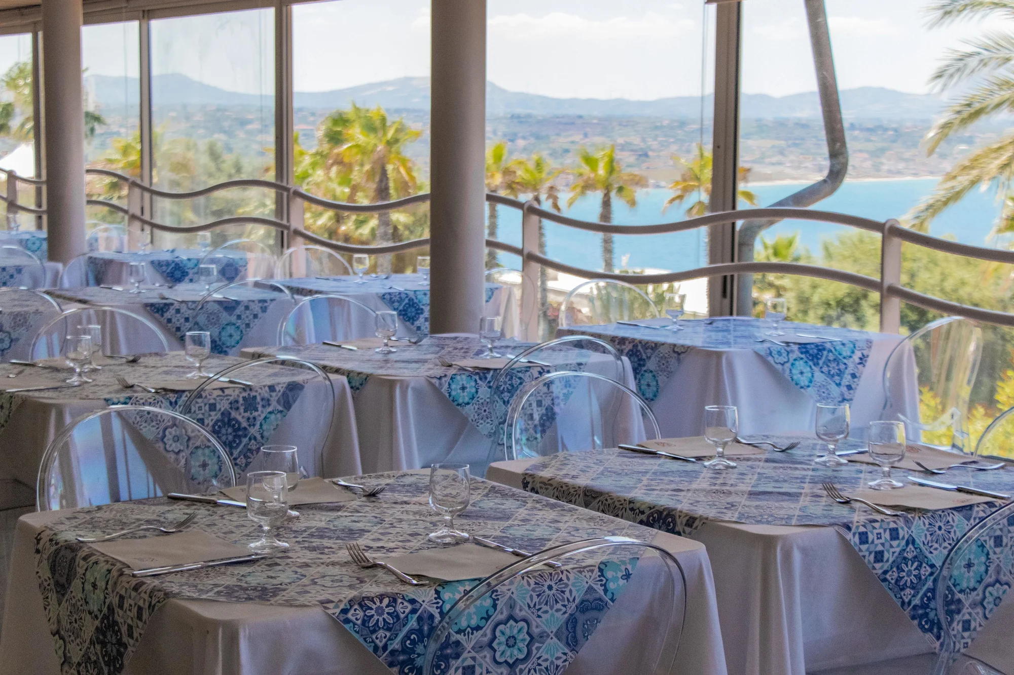 Sicílie: 4* hotel s vodním parkem, strava dle výběru od snídaní po all inclusive