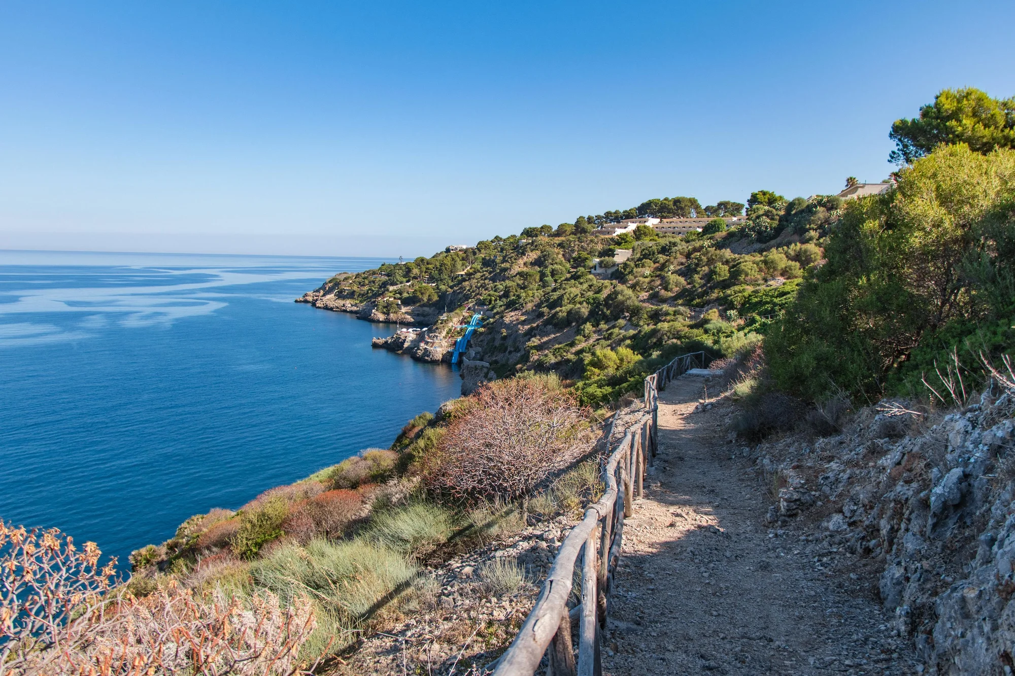 Sicílie: 4* hotel s vodním parkem, strava dle výběru od snídaní po all inclusive