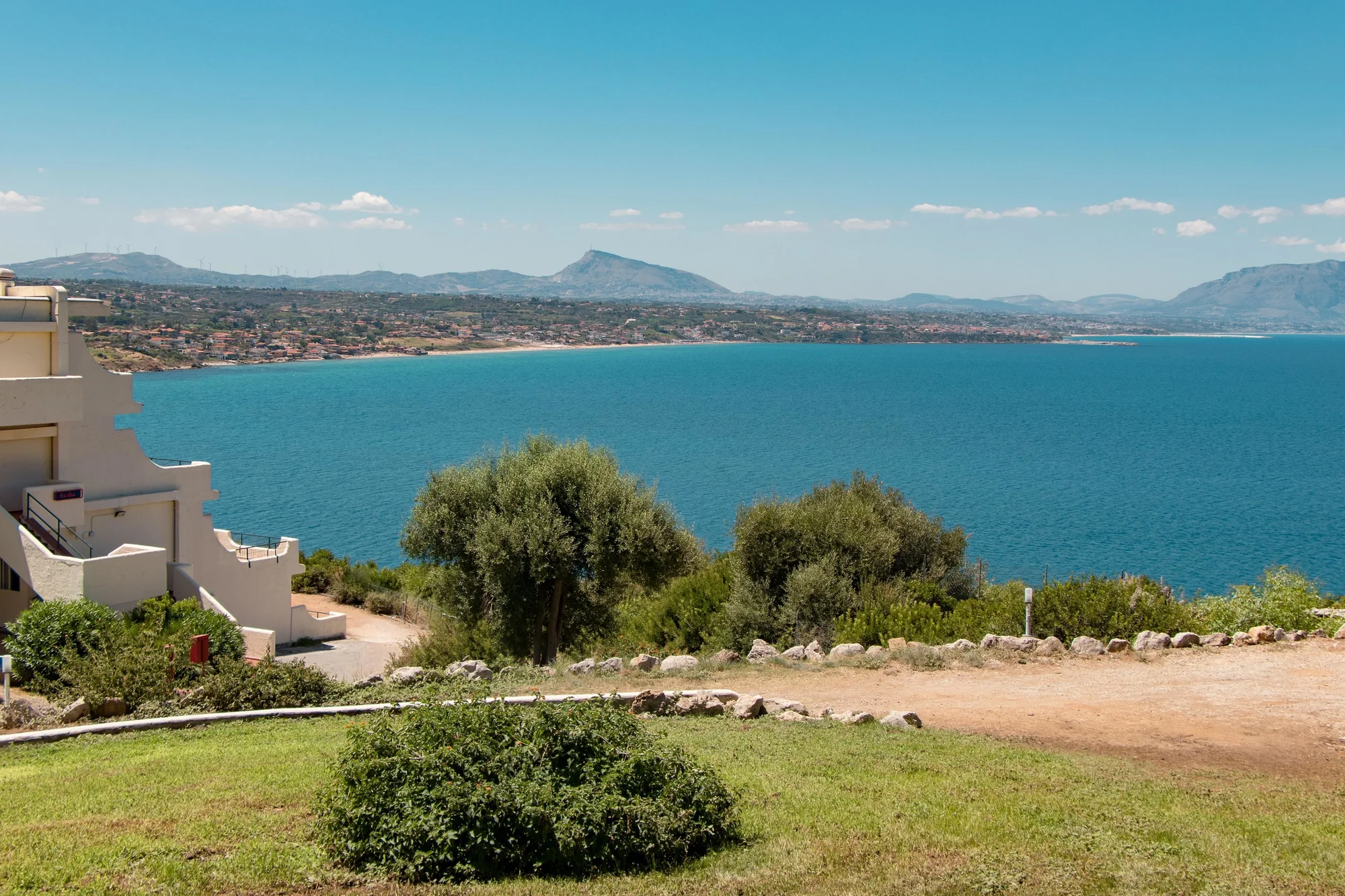 Sicílie: 4* hotel s vodním parkem, strava dle výběru od snídaní po all inclusive