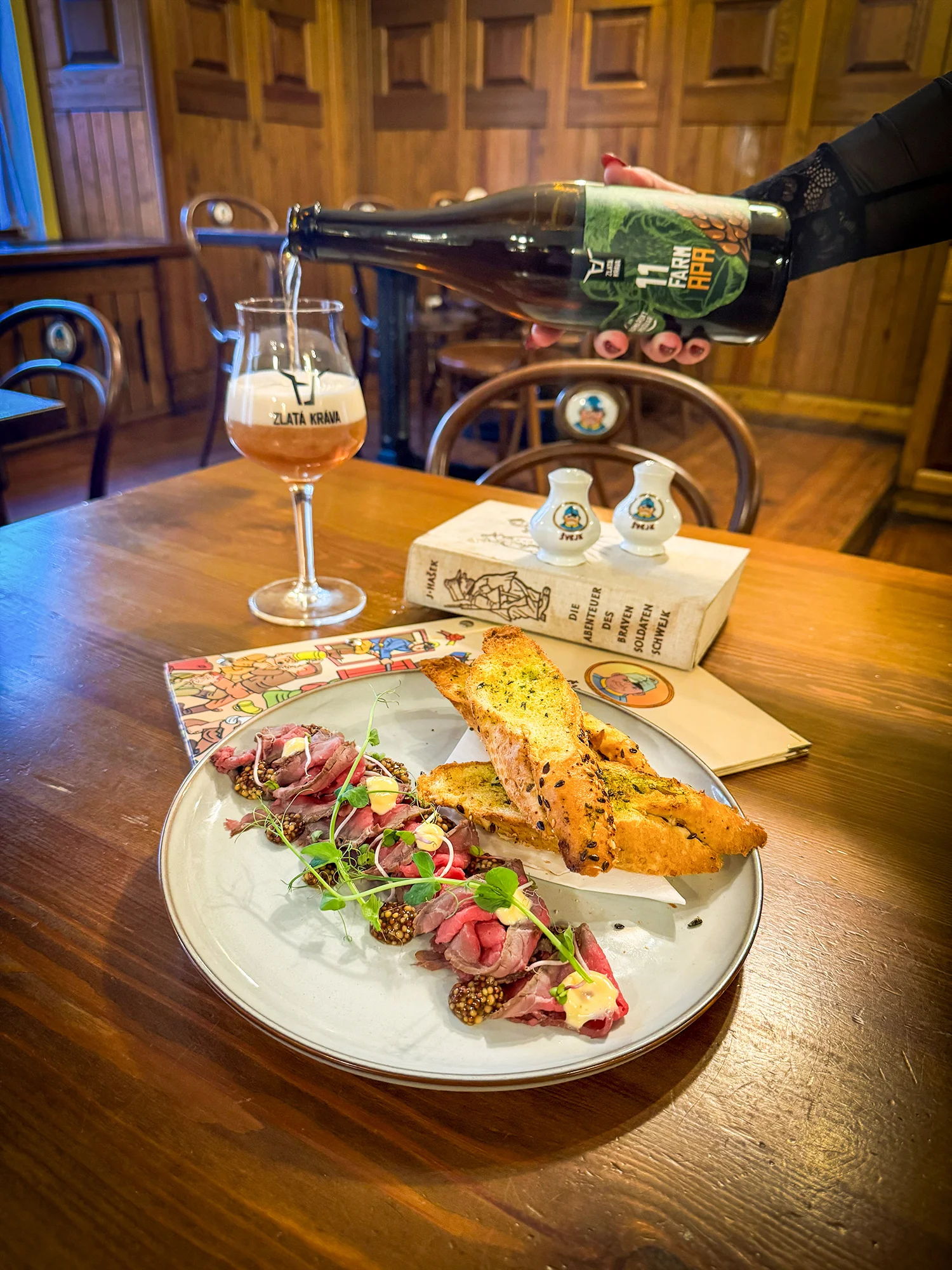 Tříchodová farmářská hostina s pivním párováním pro dva