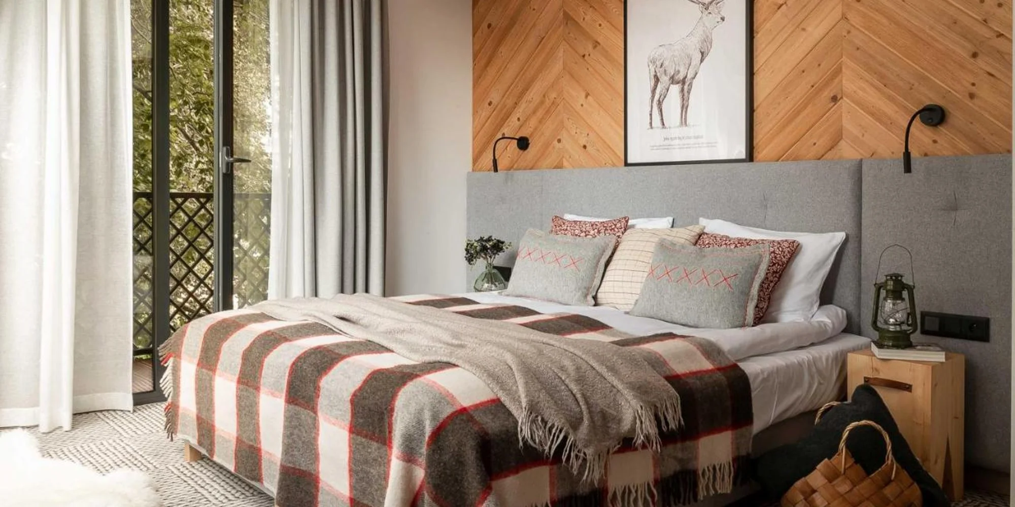 Centrum Zakopaného: luxusní apartmány v goralském stylu se snídaní a wellness