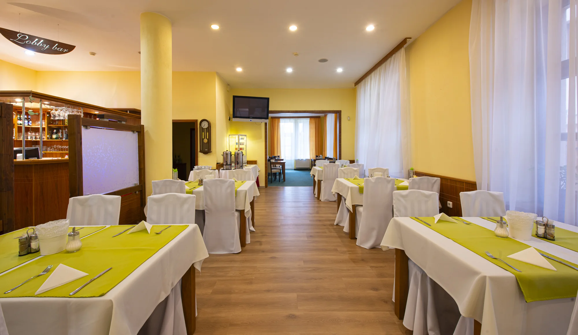 Dovolená na skok od Slovenského ráje: ubytování v historickém centru a snídaně