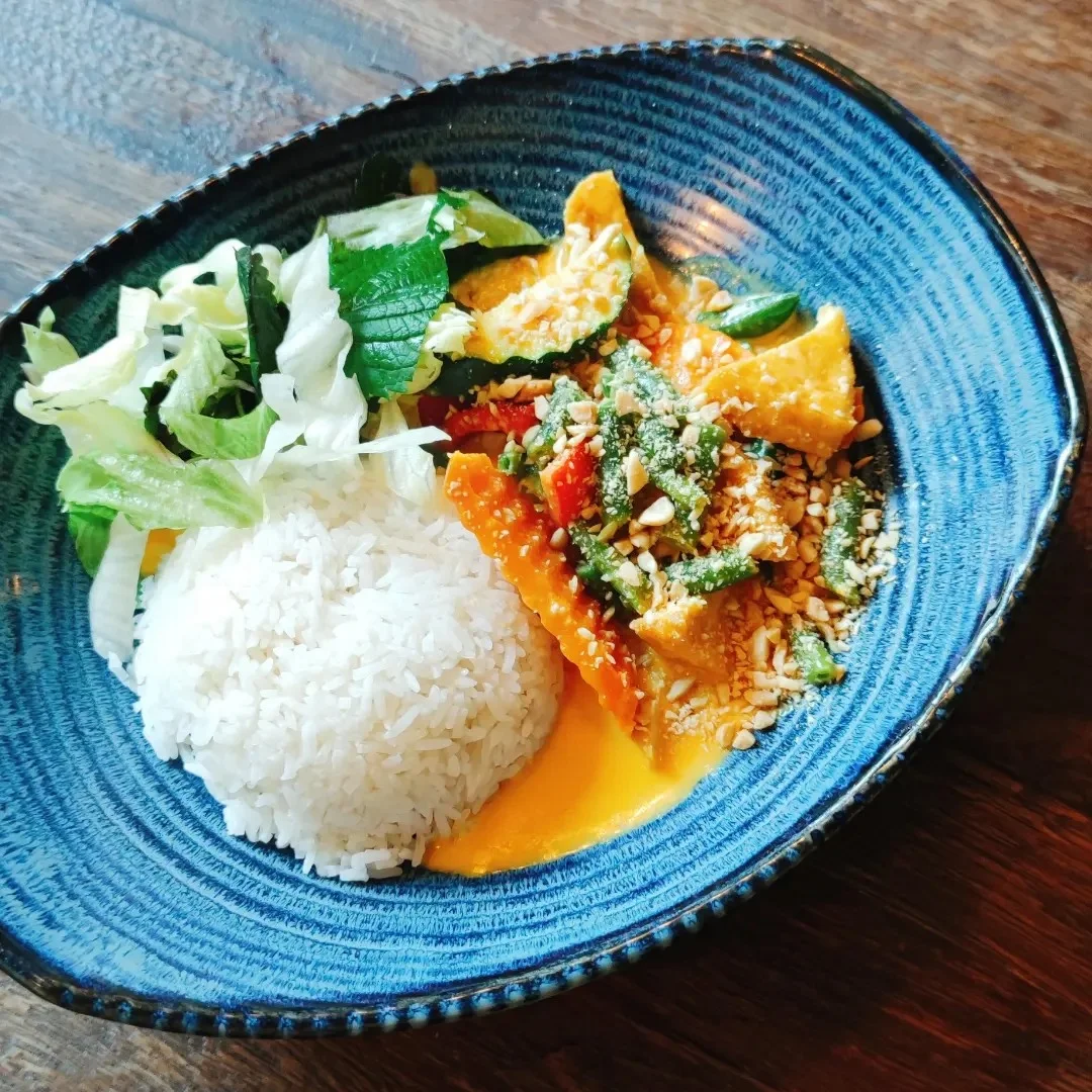 Sushi, nudle nebo kari: vouchery v hodnotě 500 až 2000 Kč do asijské restaurace