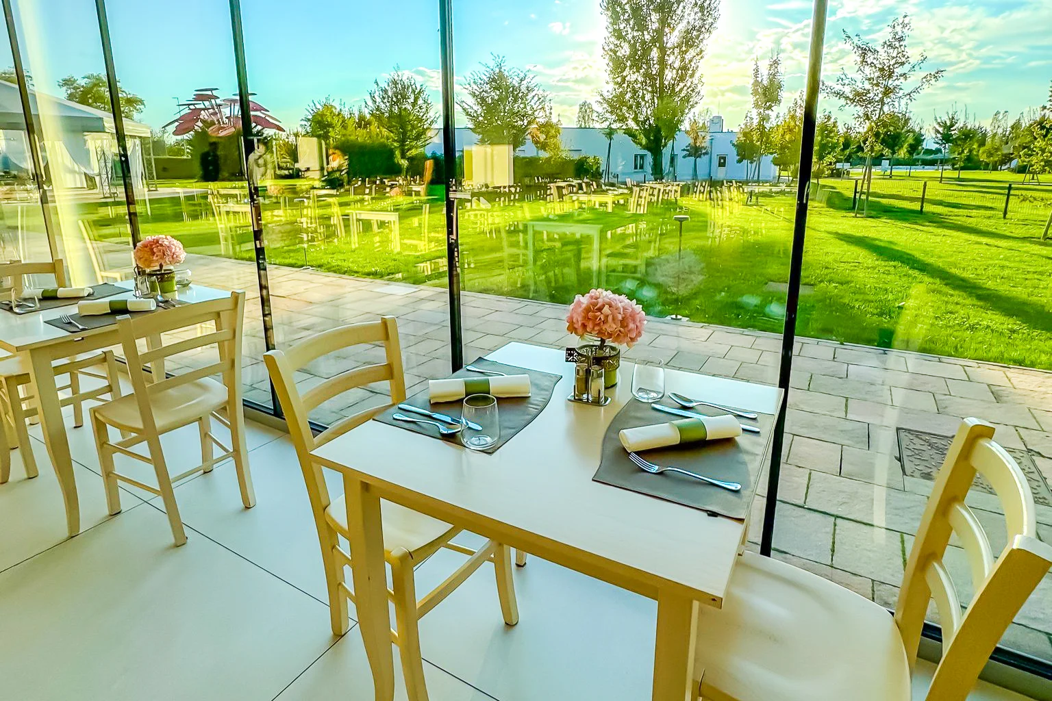 Pobyt ve wellness rezortu v západním Maďarsku: termální park, aktivity pro rodiny a polopenze