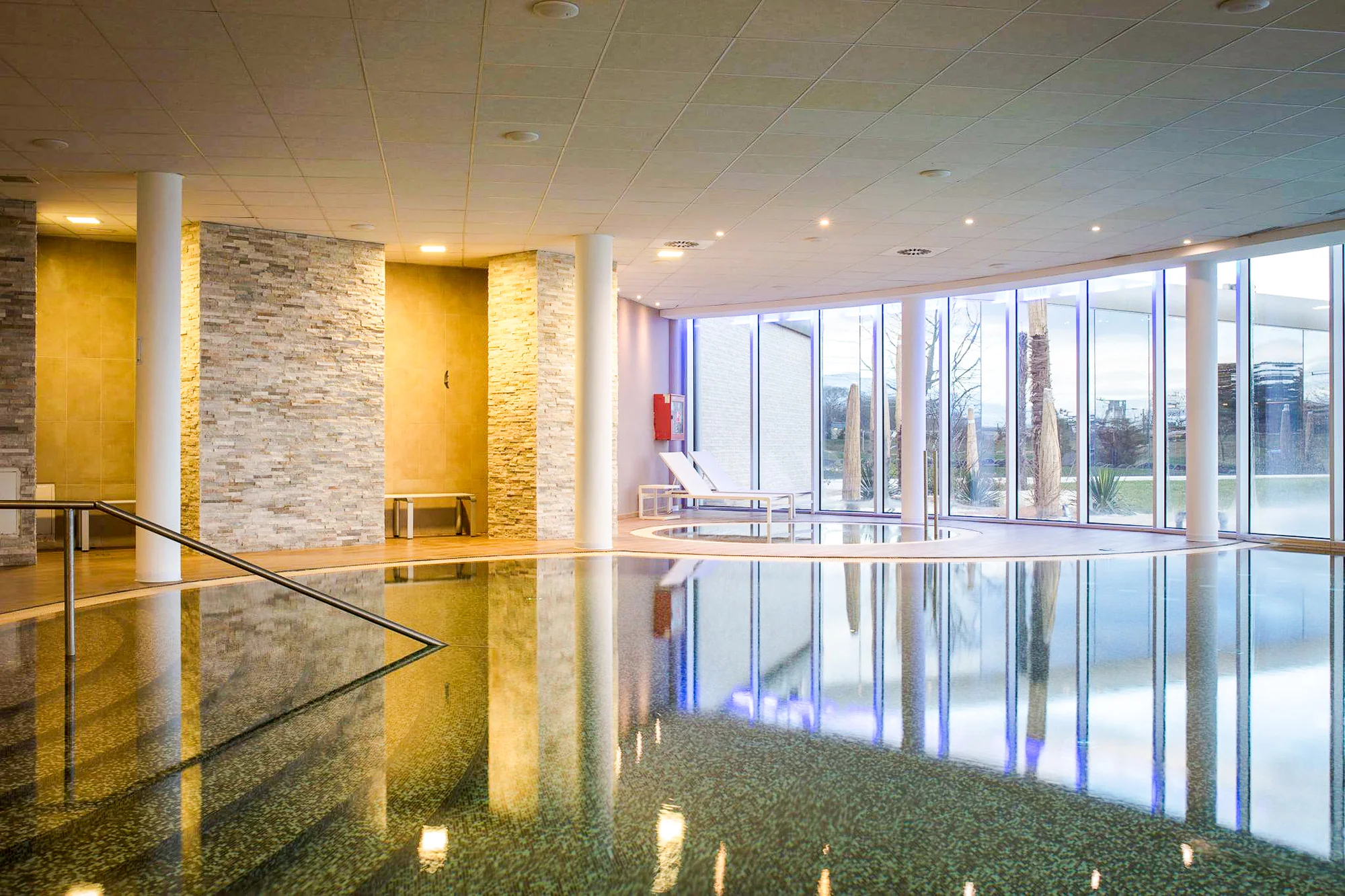 Pobyt ve wellness rezortu v západním Maďarsku: termální park, aktivity pro rodiny a polopenze