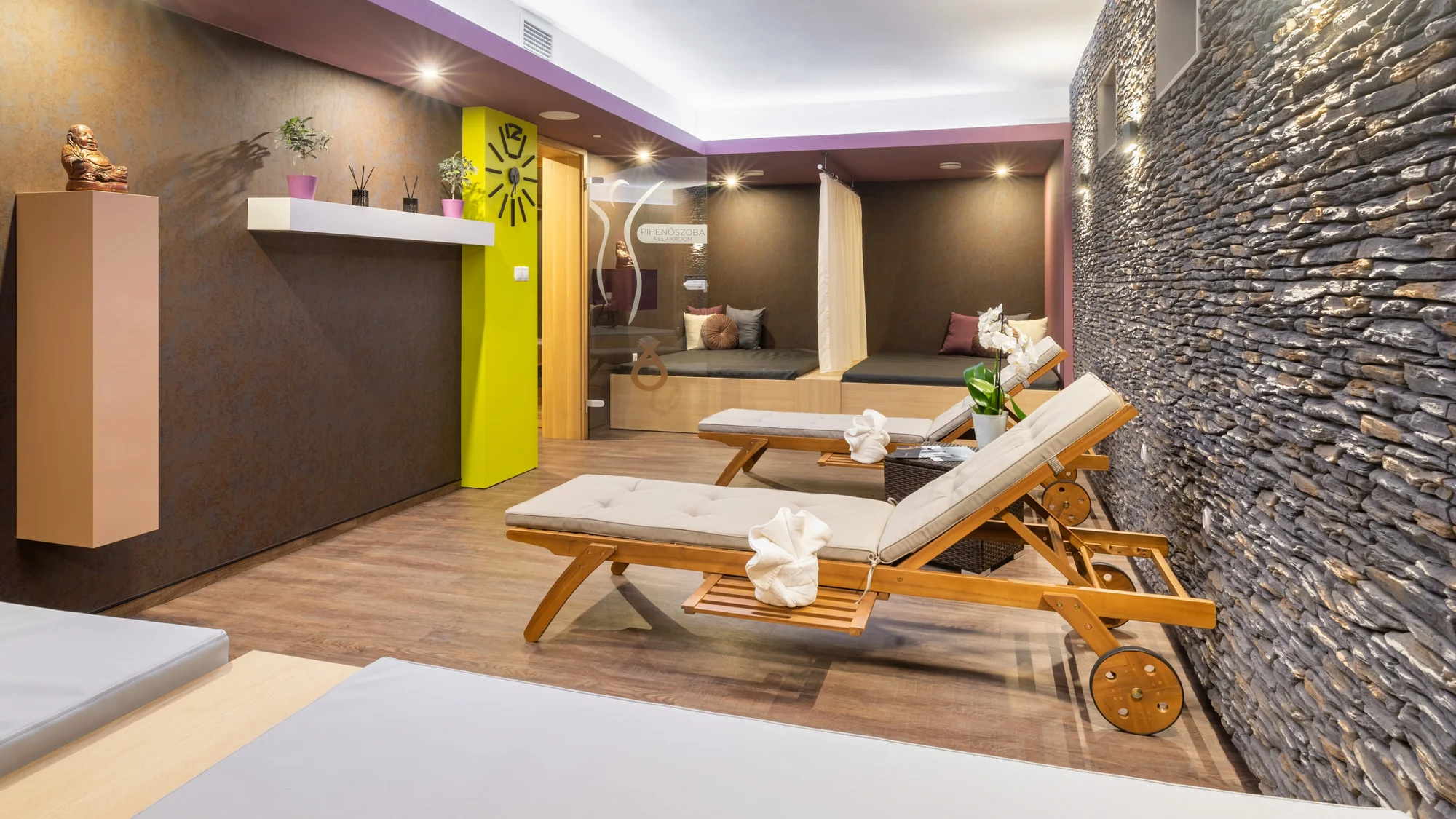 Luxusní dovolená v blízkosti lázní Sárvár: snídaně nebo polopenze a vstup do saunového světa