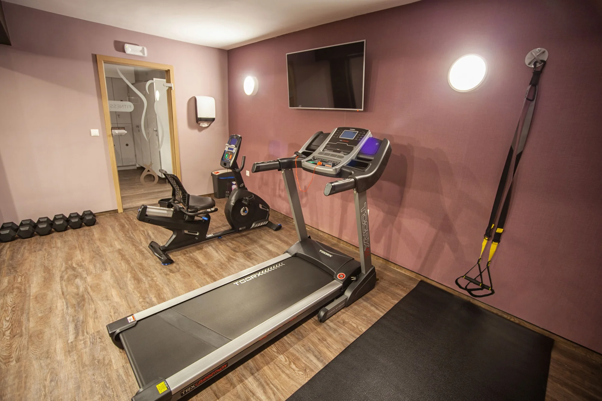 Luxusní dovolená v blízkosti lázní Sárvár: snídaně nebo polopenze a vstup do saunového světa