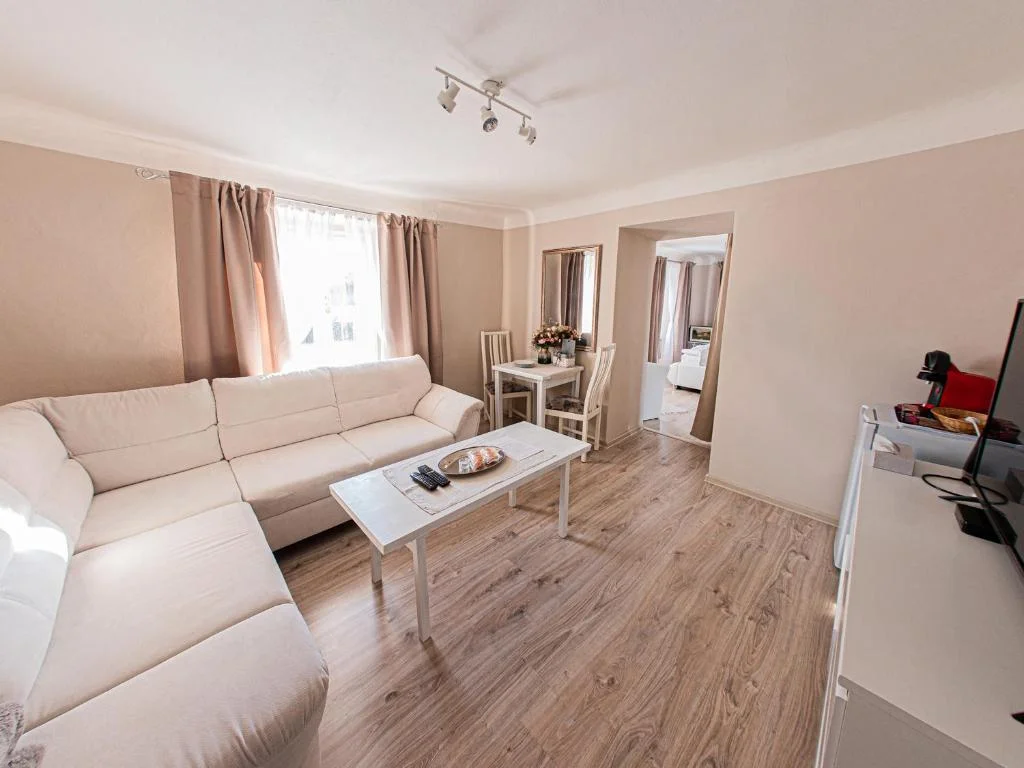 Šik apartmány v historicky cenné budově blízko centra Banské Štiavnice