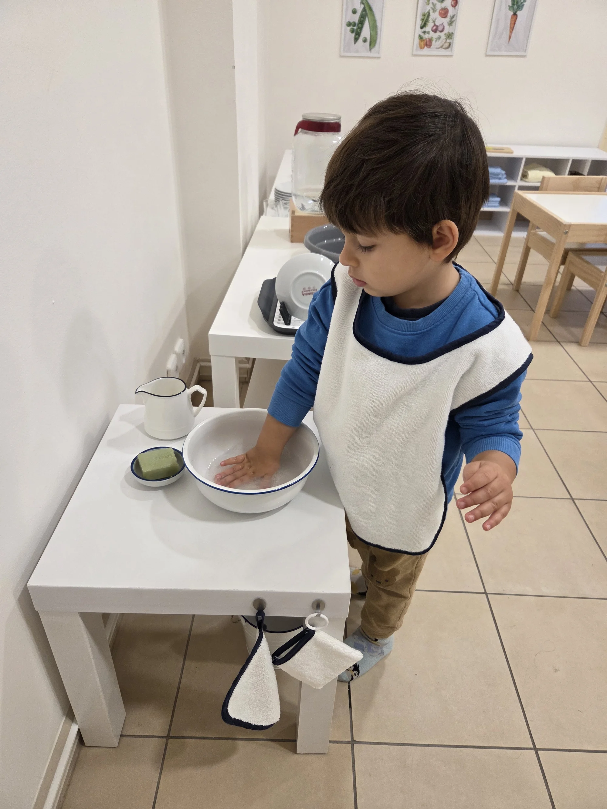 Montessori dílničky: rozvoj motoriky, pozornosti i smyslů, 1–5 vstupů