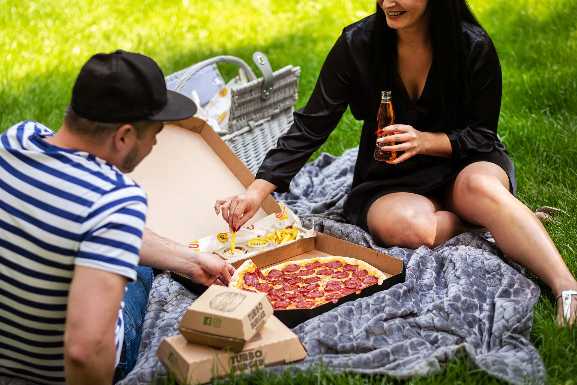 Turbo pizza: 1/4 pizzy podle výběru nebo voucher na 300 Kč na cokoliv