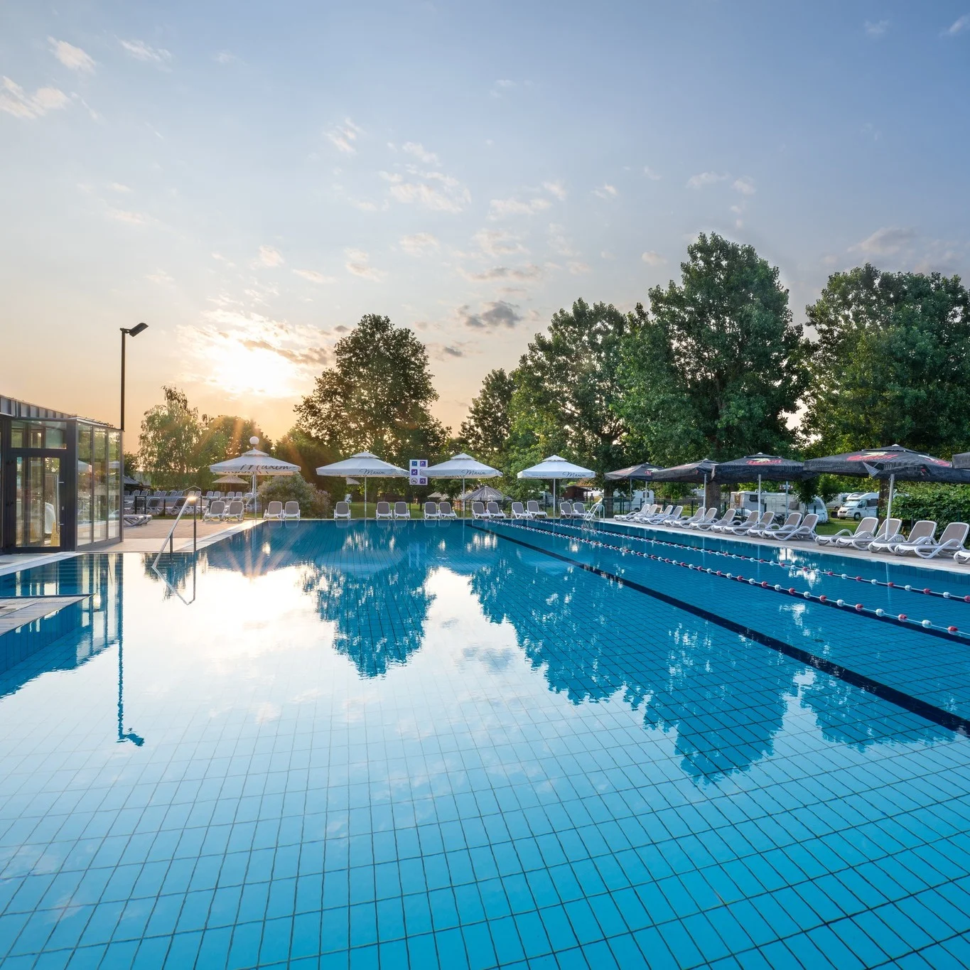 Rodinný relax ve slovinských termálech: sauna, termální bazény i polopenze, 2 děti zdarma