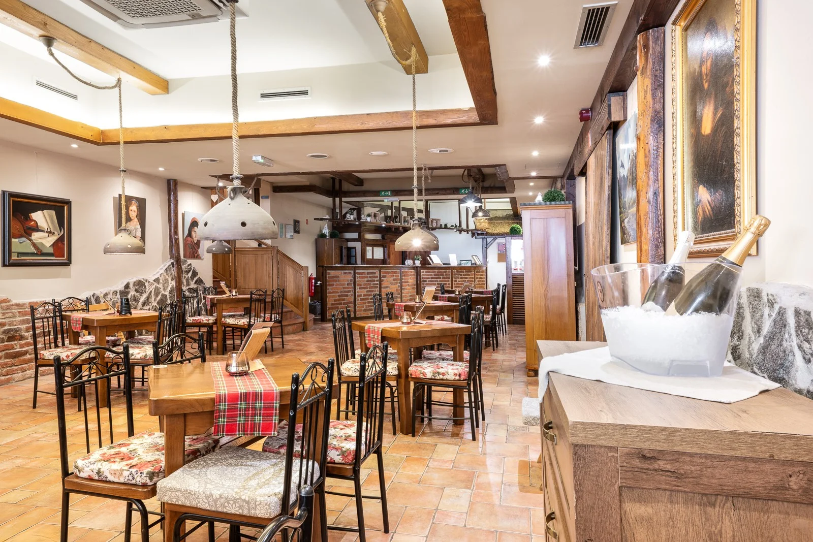 Rodinný relax ve slovinských termálech: sauna, termální bazény i polopenze, 2 děti zdarma