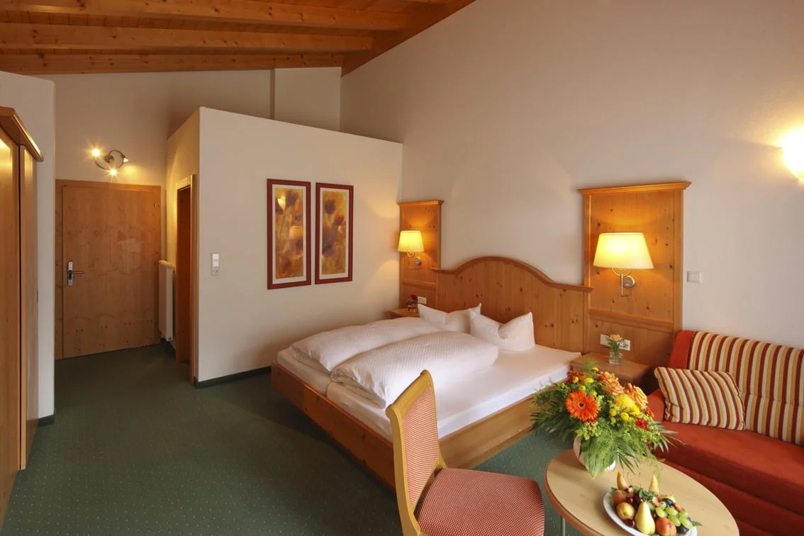 Pobyt v Tyrolsku: 4* hotel se snídaní, neomezeně wellness a sauny, vyžití pro děti