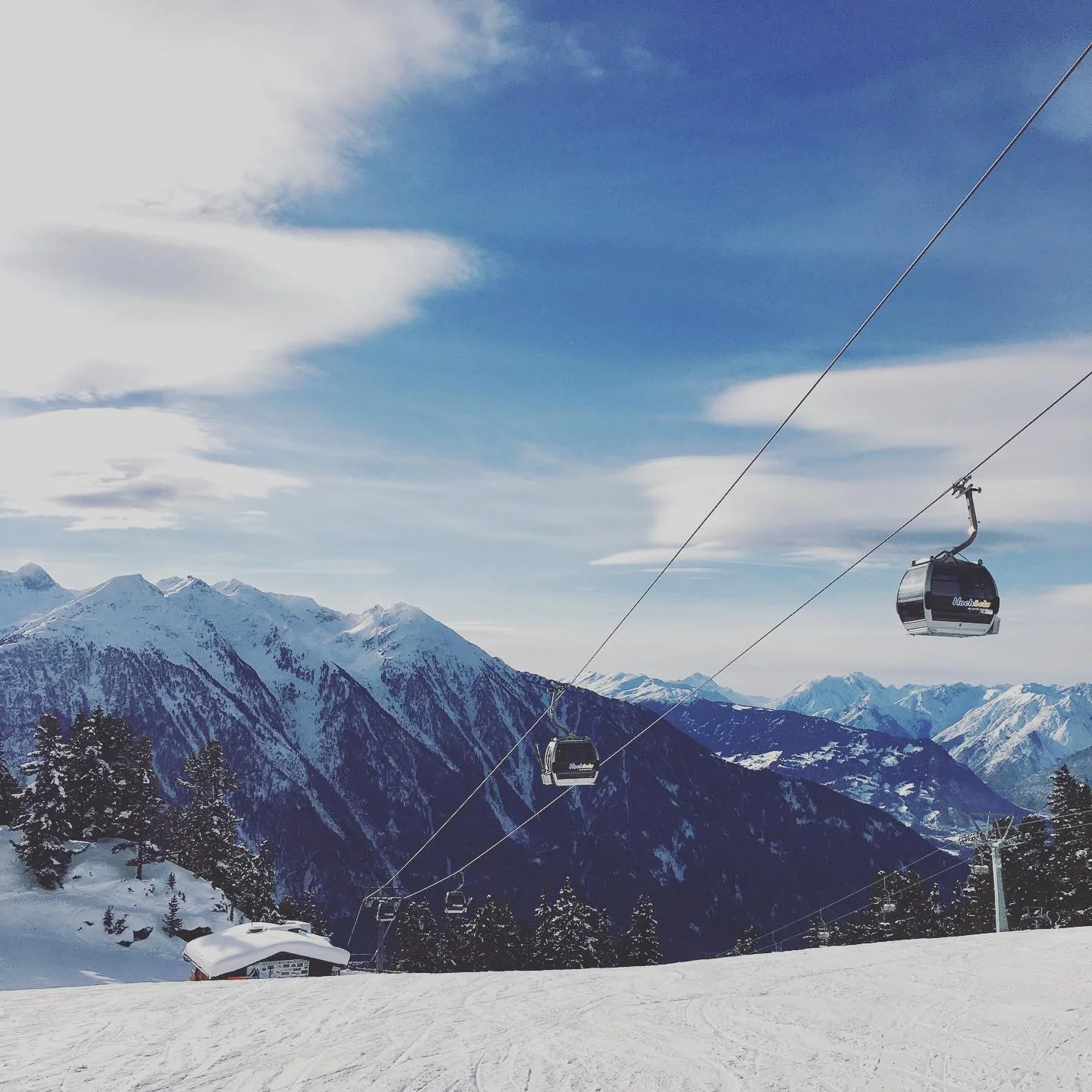 Pobyt v Tyrolsku: 4* hotel se snídaní, neomezeně wellness a sauny, vyžití pro děti