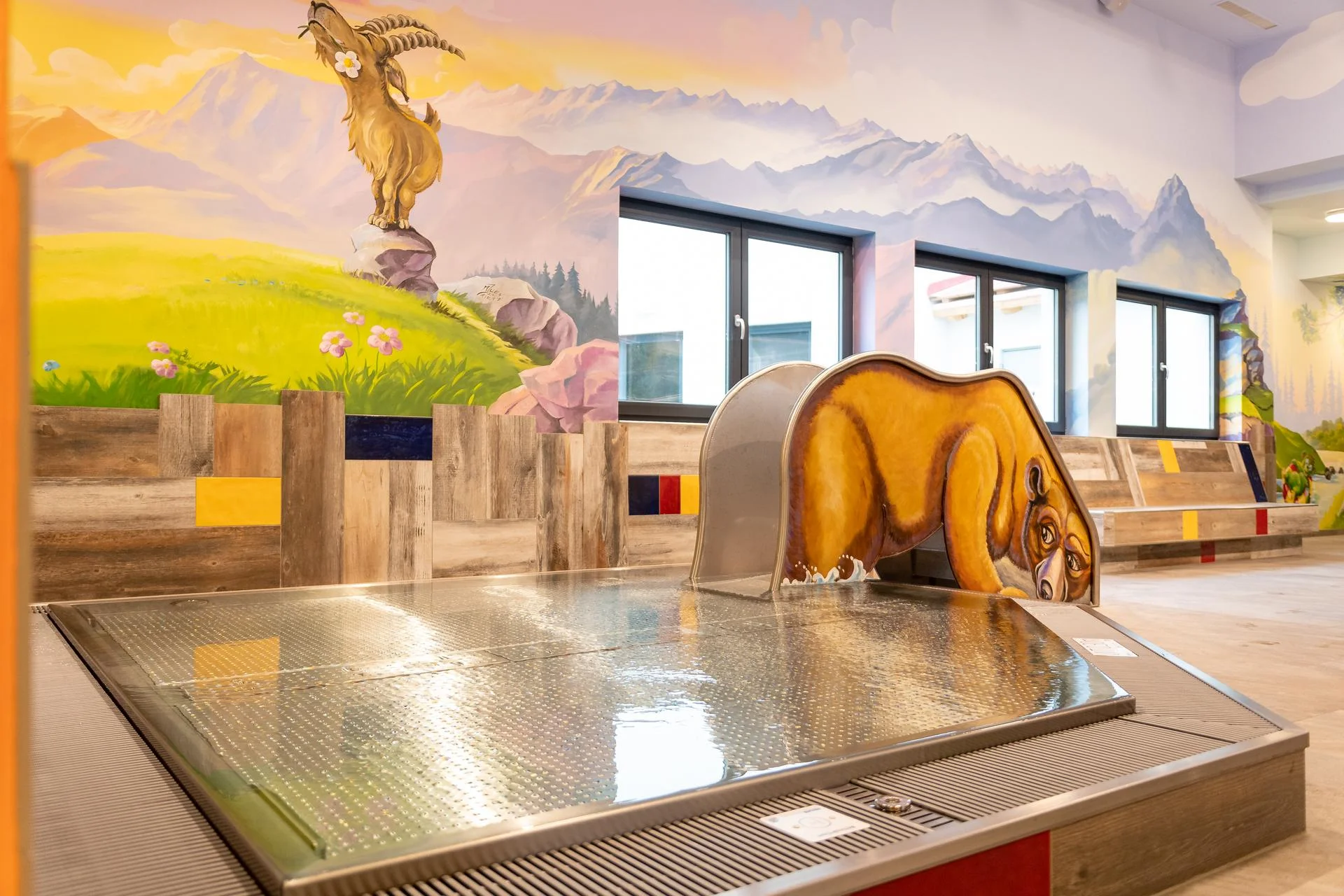 Pobyt v Tyrolsku: 4* hotel se snídaní, neomezeně wellness a sauny, vyžití pro děti