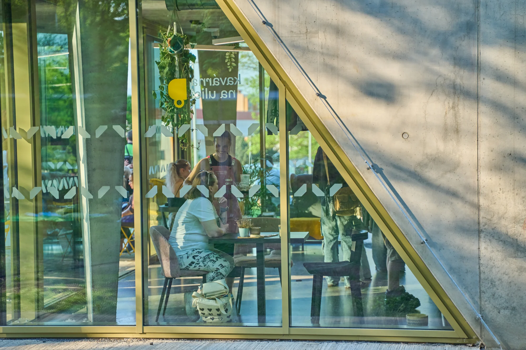 Snídaňový brunch ve vyhřívaném iglú uprostřed parku: menu pro 2-6 osob a super výhled