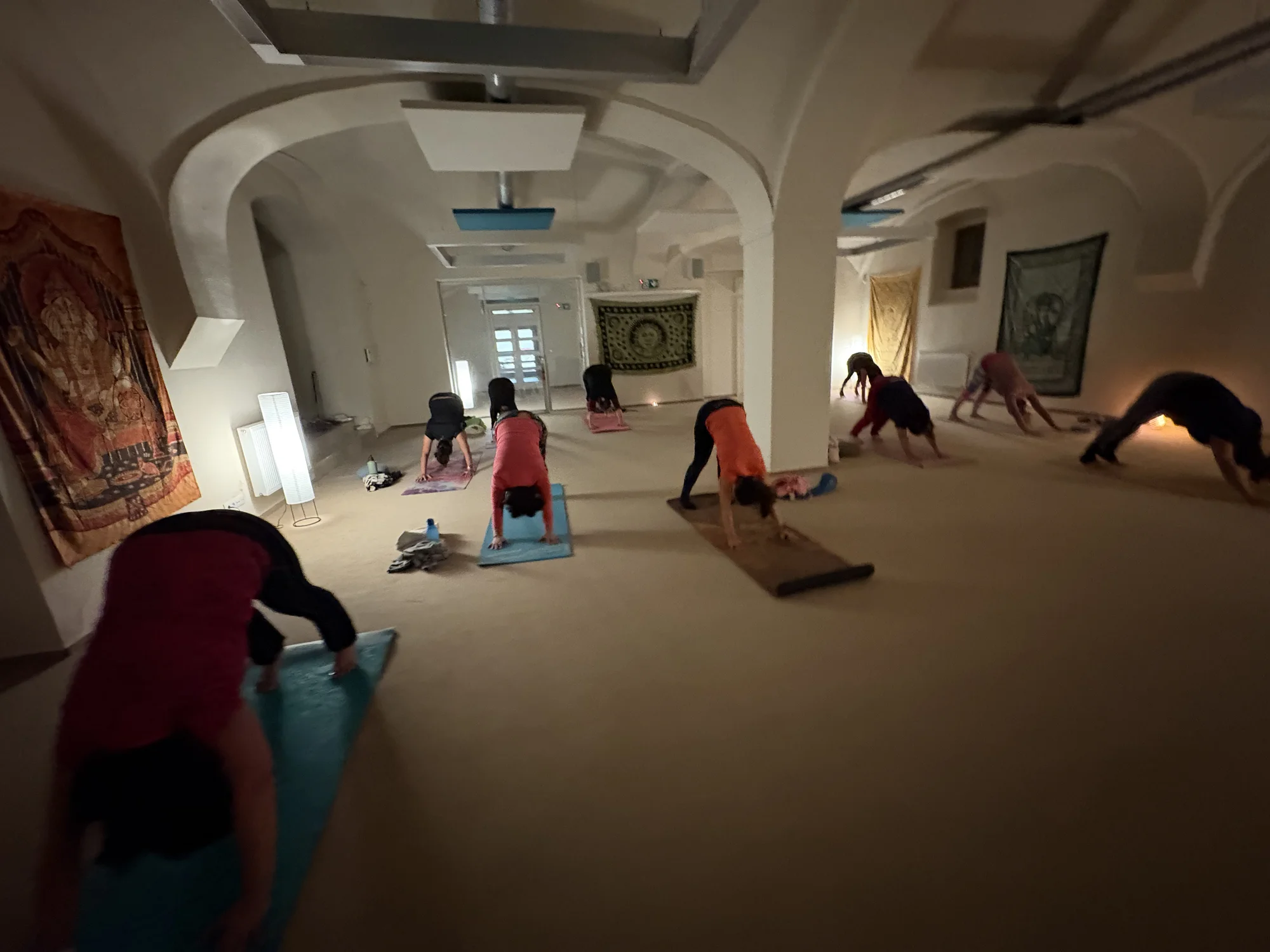 Hodinové skupinové lekce jógy v Brandýse: 1, 3 nebo 6 vstupů