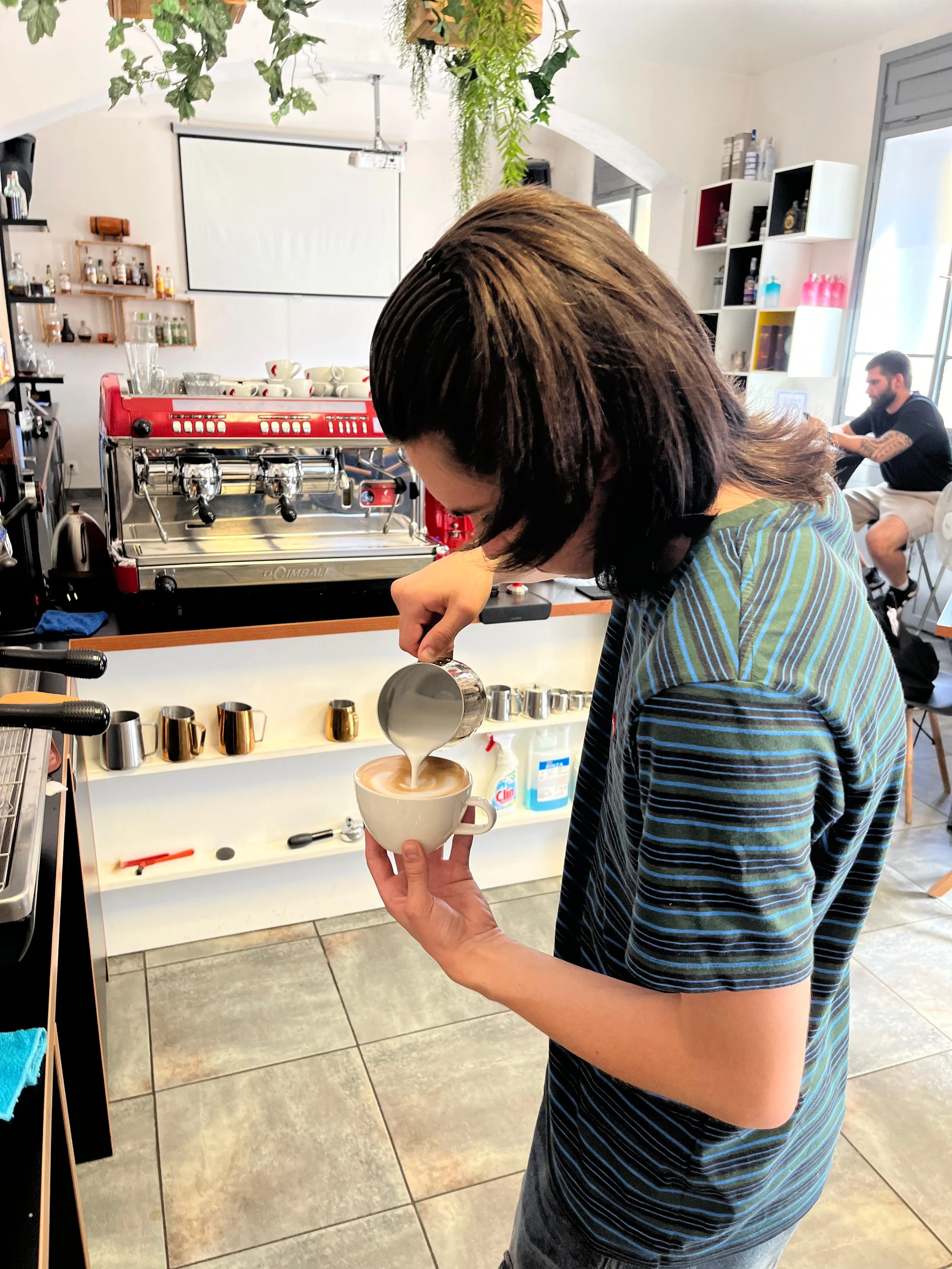 Alternativní příprava kávy nebo celodenní baristický kurz pro milovníky kávy