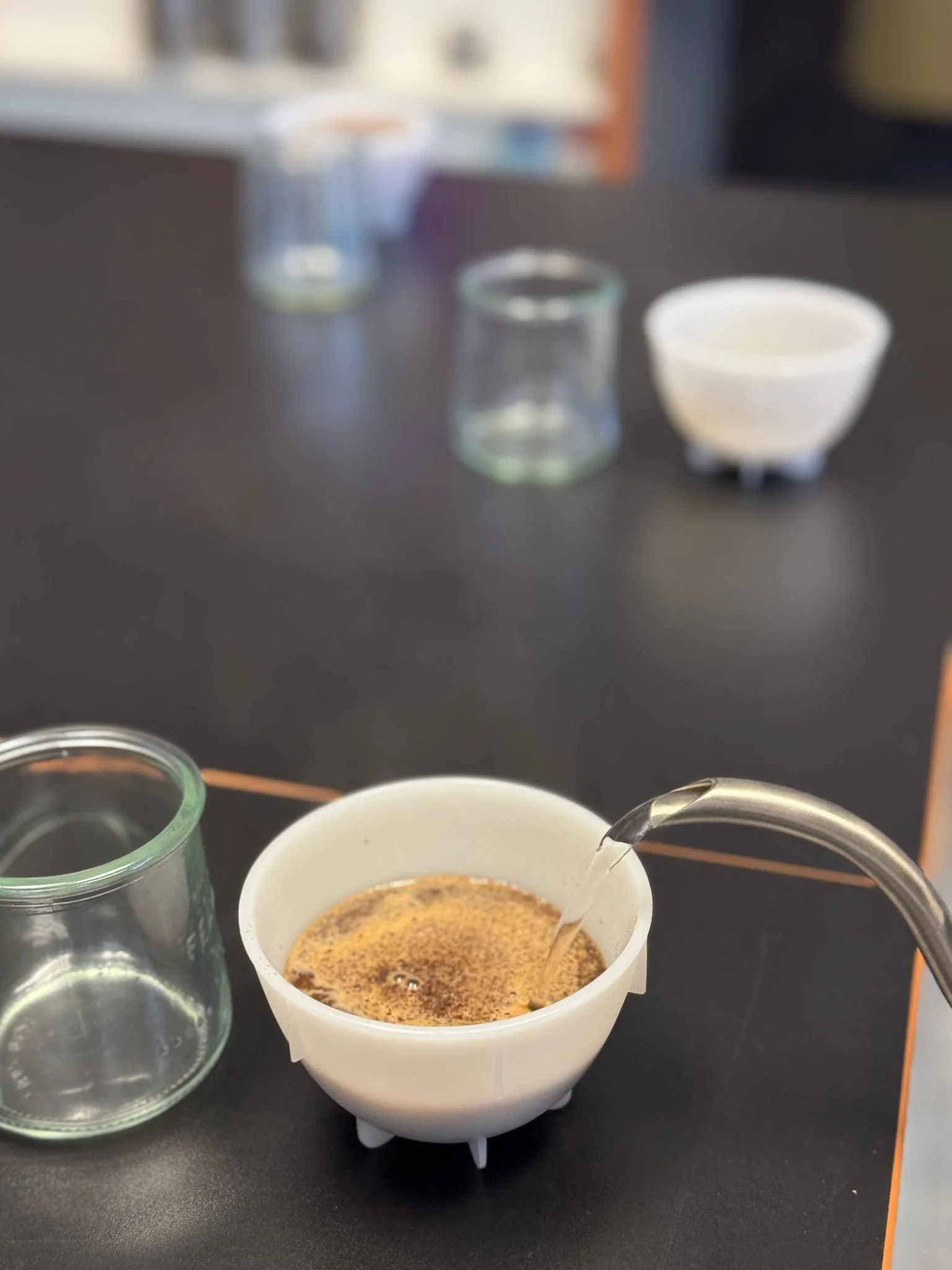 Cupping: zážitková degustace 8 druhů kávy a představení celého procesu