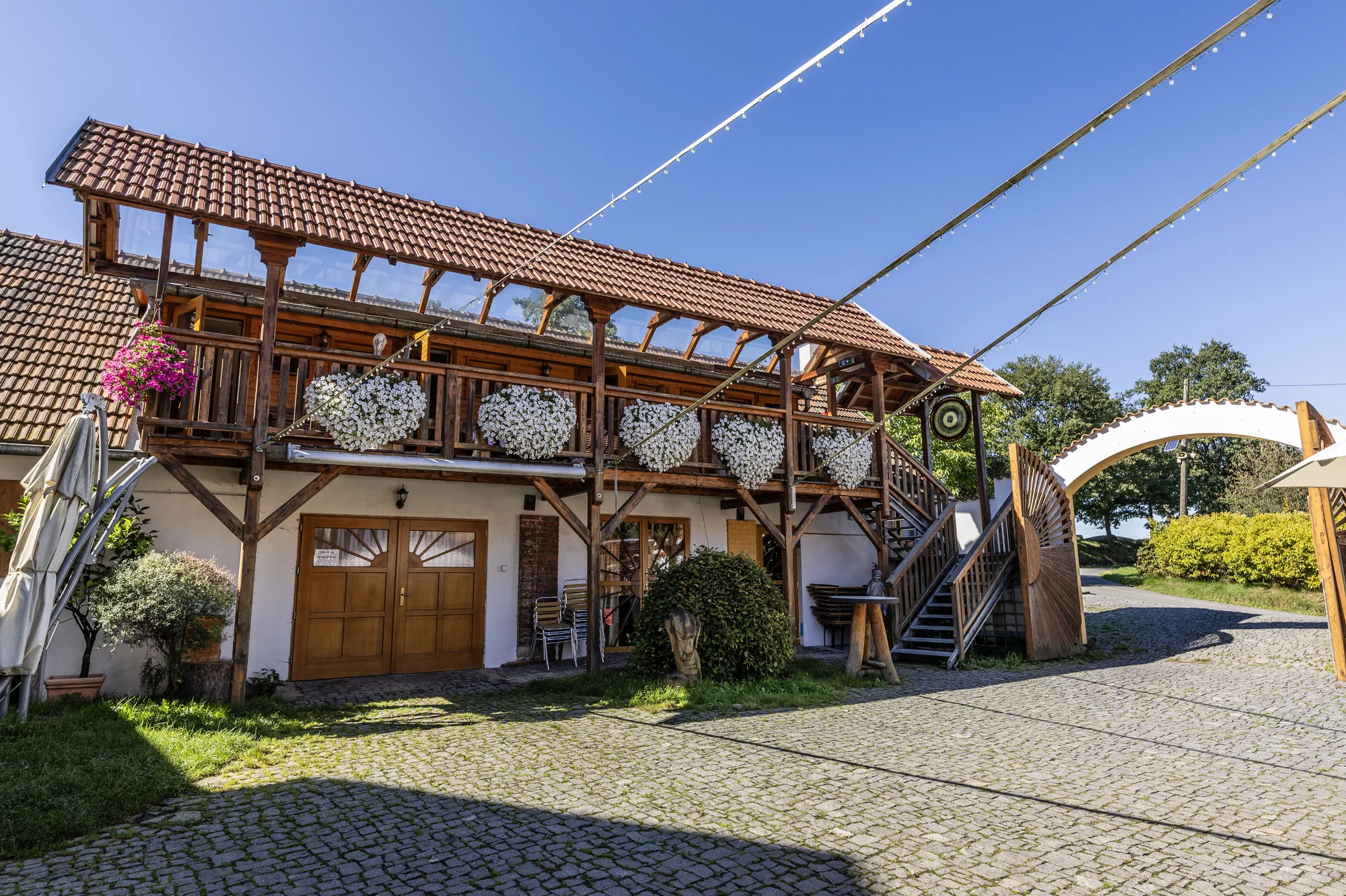 Stylová dovolená nedaleko Sedlčan: pohoda se snídaní a výlety