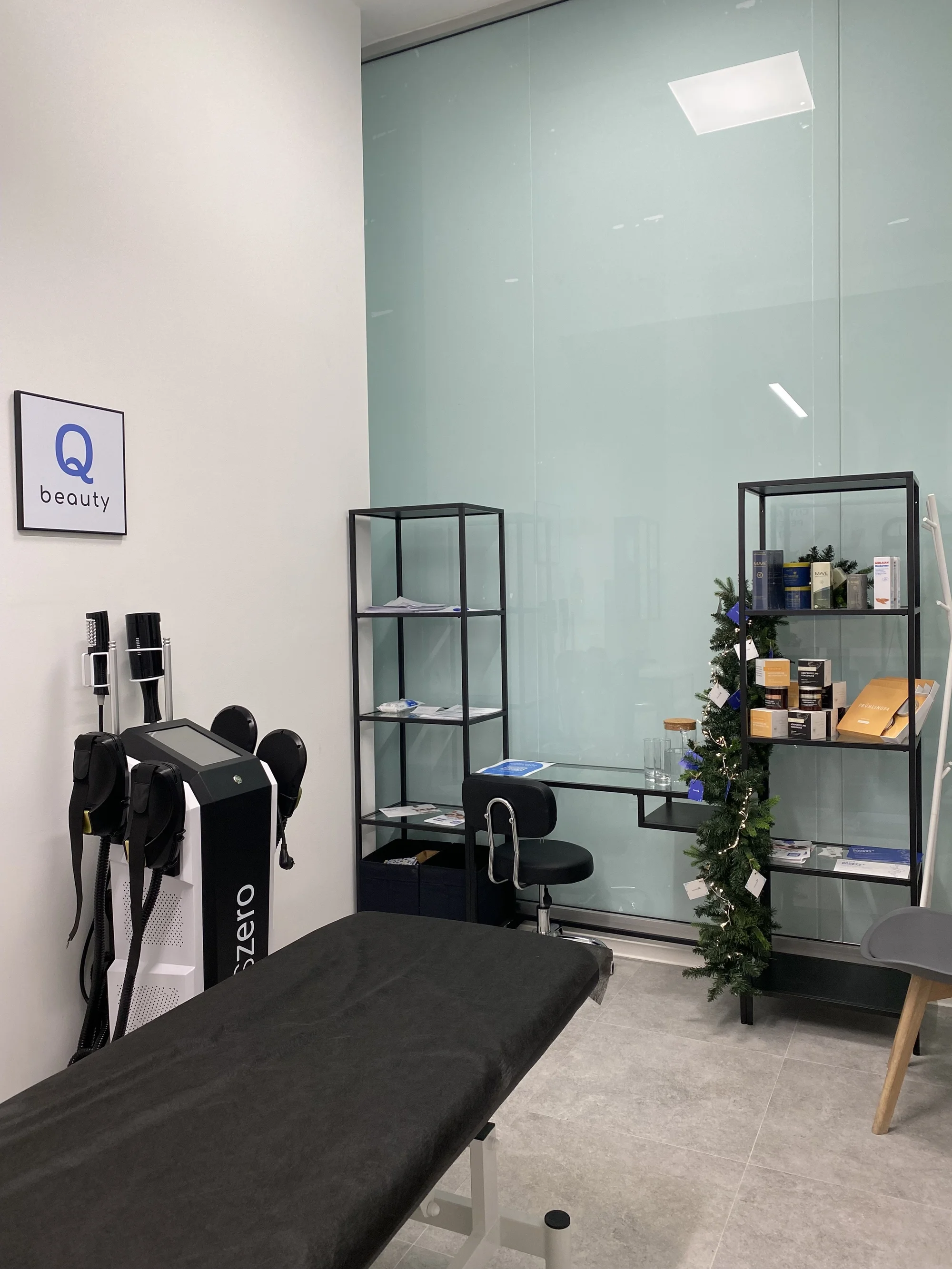 Efektivní cesta ke zpevněné postavě: roll masáž a stimulace svalů pomocí EMS