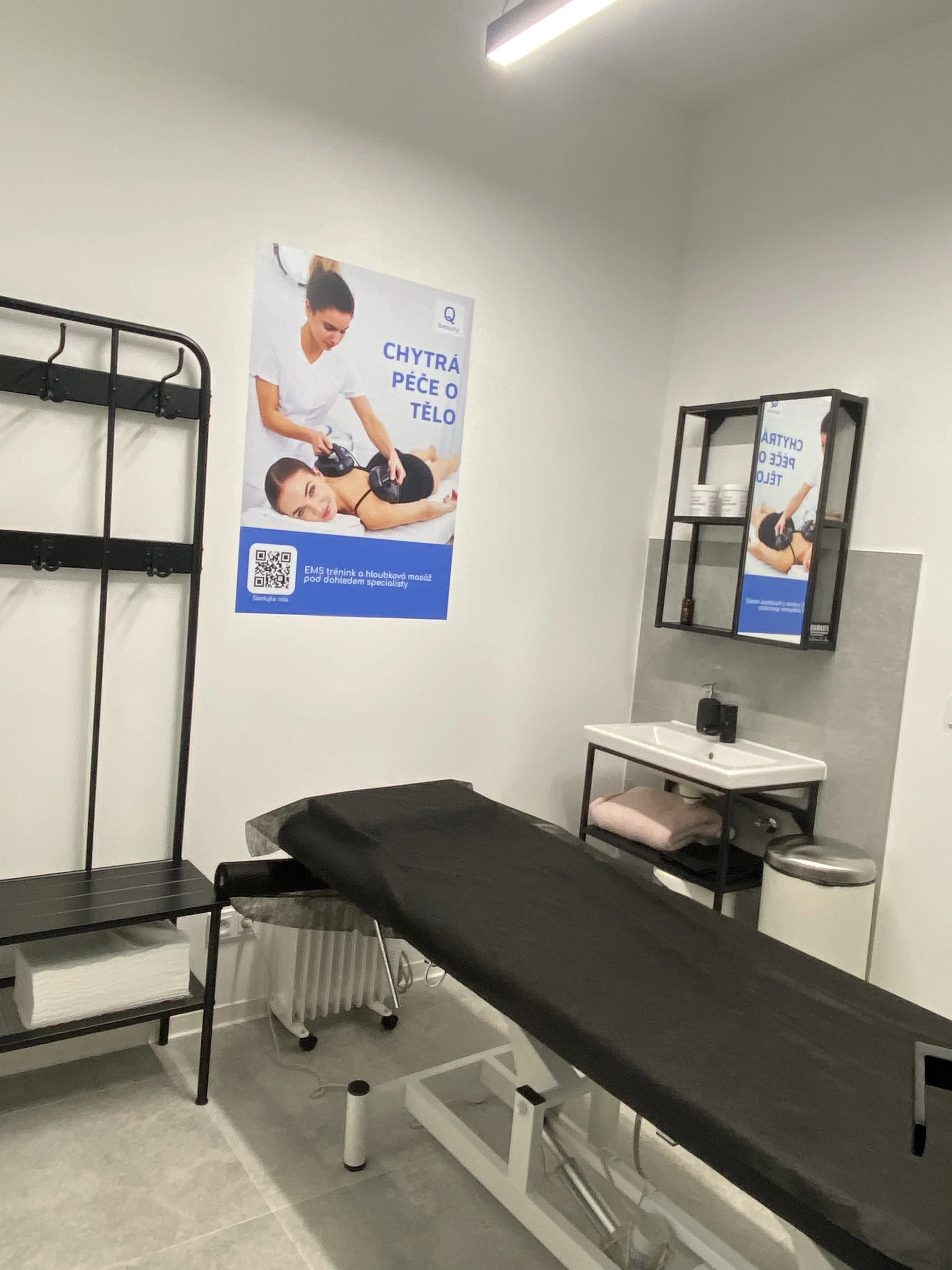 Efektivní cesta ke zpevněné postavě: roll masáž a stimulace svalů pomocí EMS