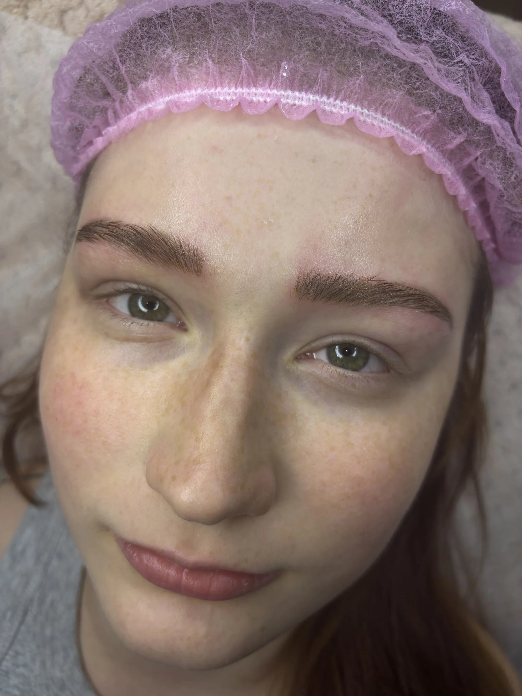 Pro zářivou pleť i dokonalé rysy: mikrojehličkování, BB Glow a permanentní make-up