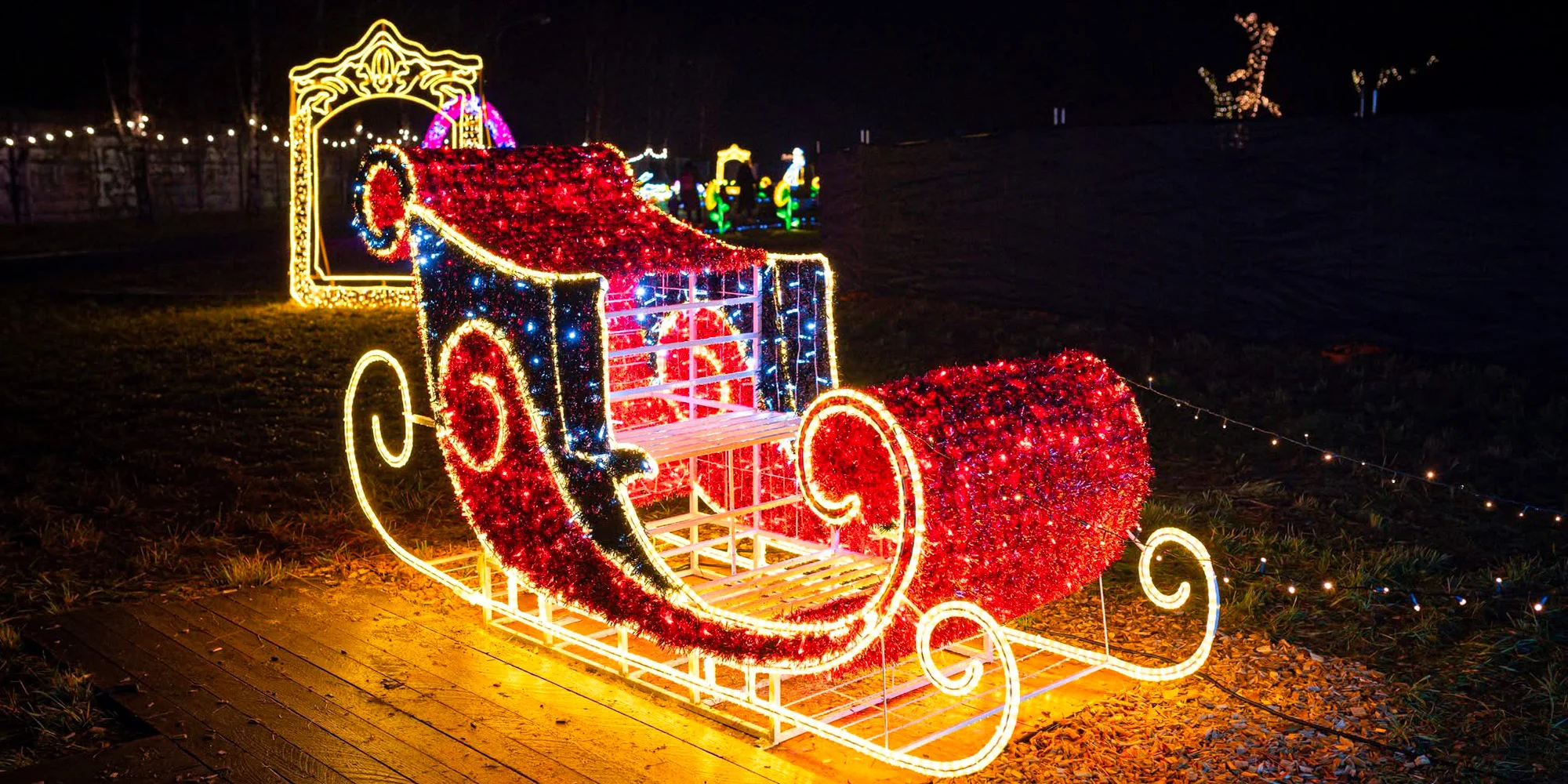 Vstupy do světelné zahrady Winter World, atrakce v ceně