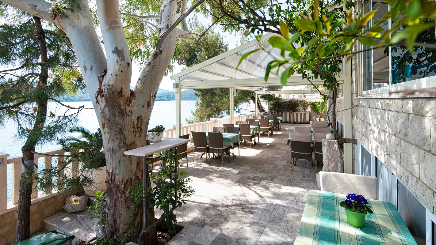 Objevte krásy Bosny a Hercegoviny: dovolená s polopenzí ve 4* hotelu s vlastní pláží i střešním bazénem