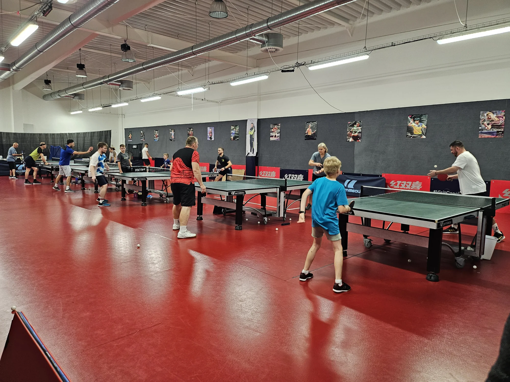 Zážitková herna: stolní tenis ve Vyškově, tréninky, permanentka i virtuální realita