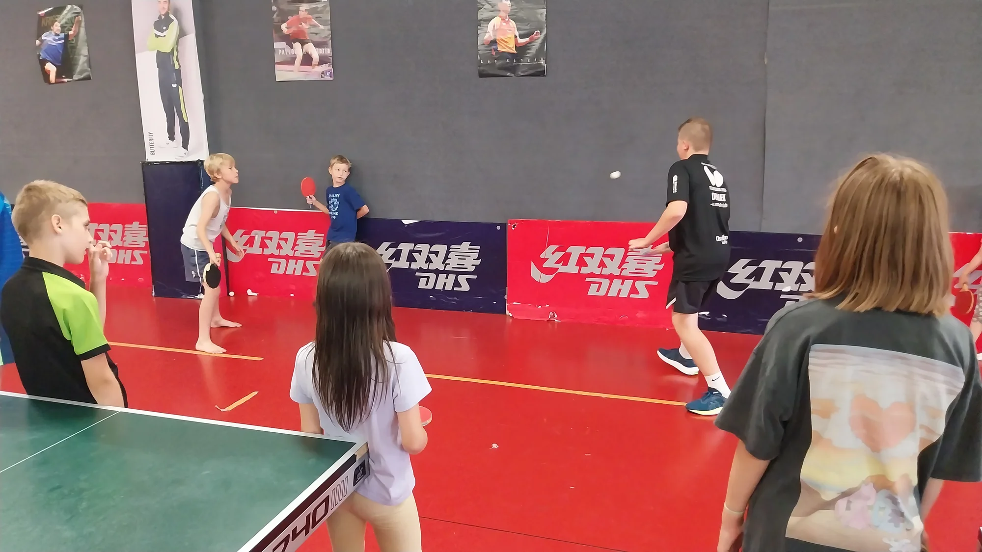 Zážitková herna: stolní tenis ve Vyškově, tréninky, permanentka i virtuální realita