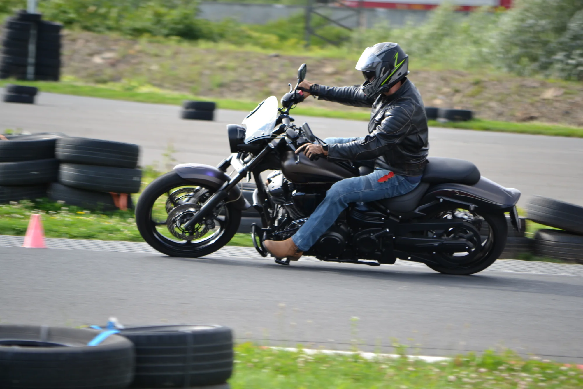 Celodenní kurz bezpečné jízdy na motorce v Ostravě