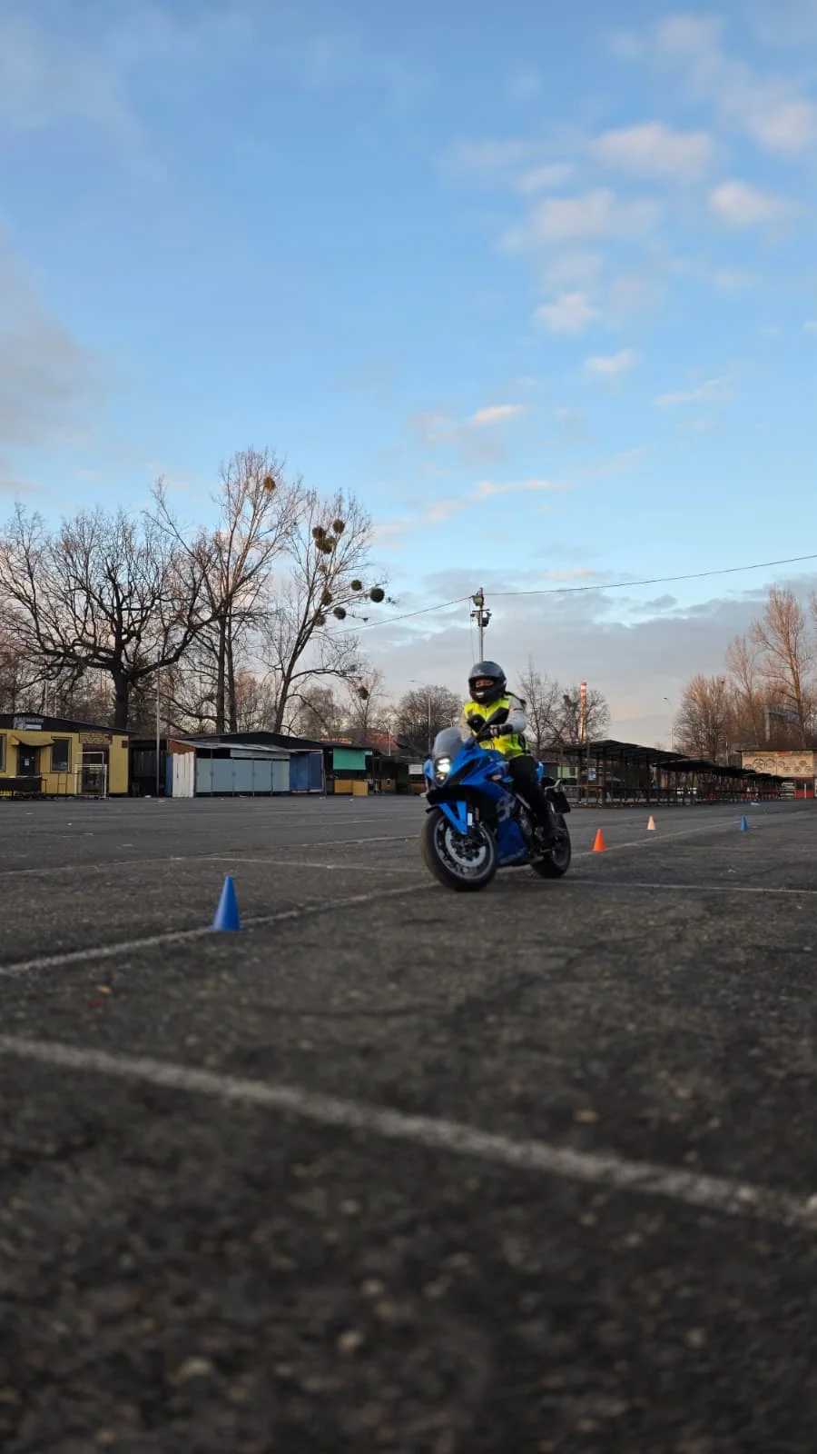 Celodenní kurz bezpečné jízdy na motorce v Ostravě
