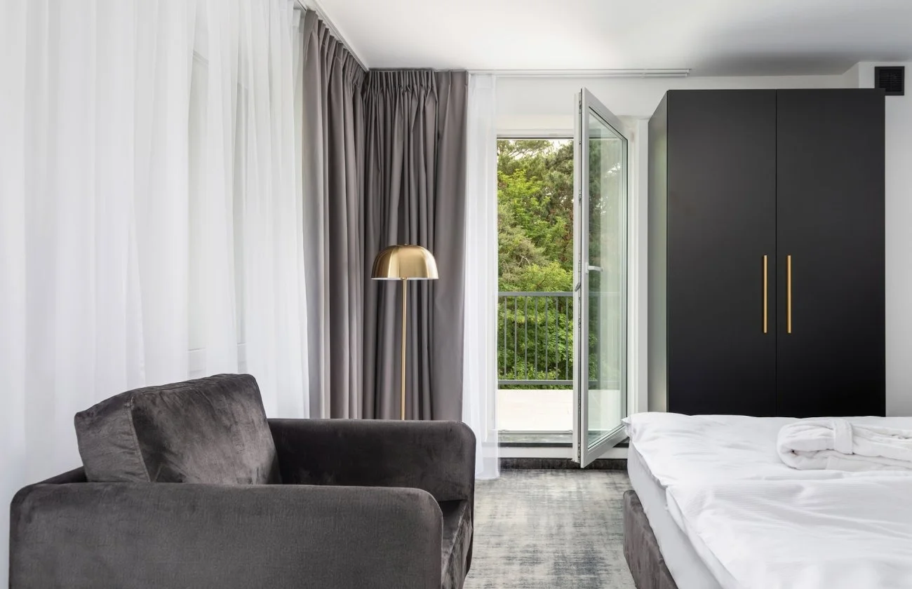 Dovolená u Baltu a jezera Bukowo: hotel 100 m od pláže, polopenze, wellness