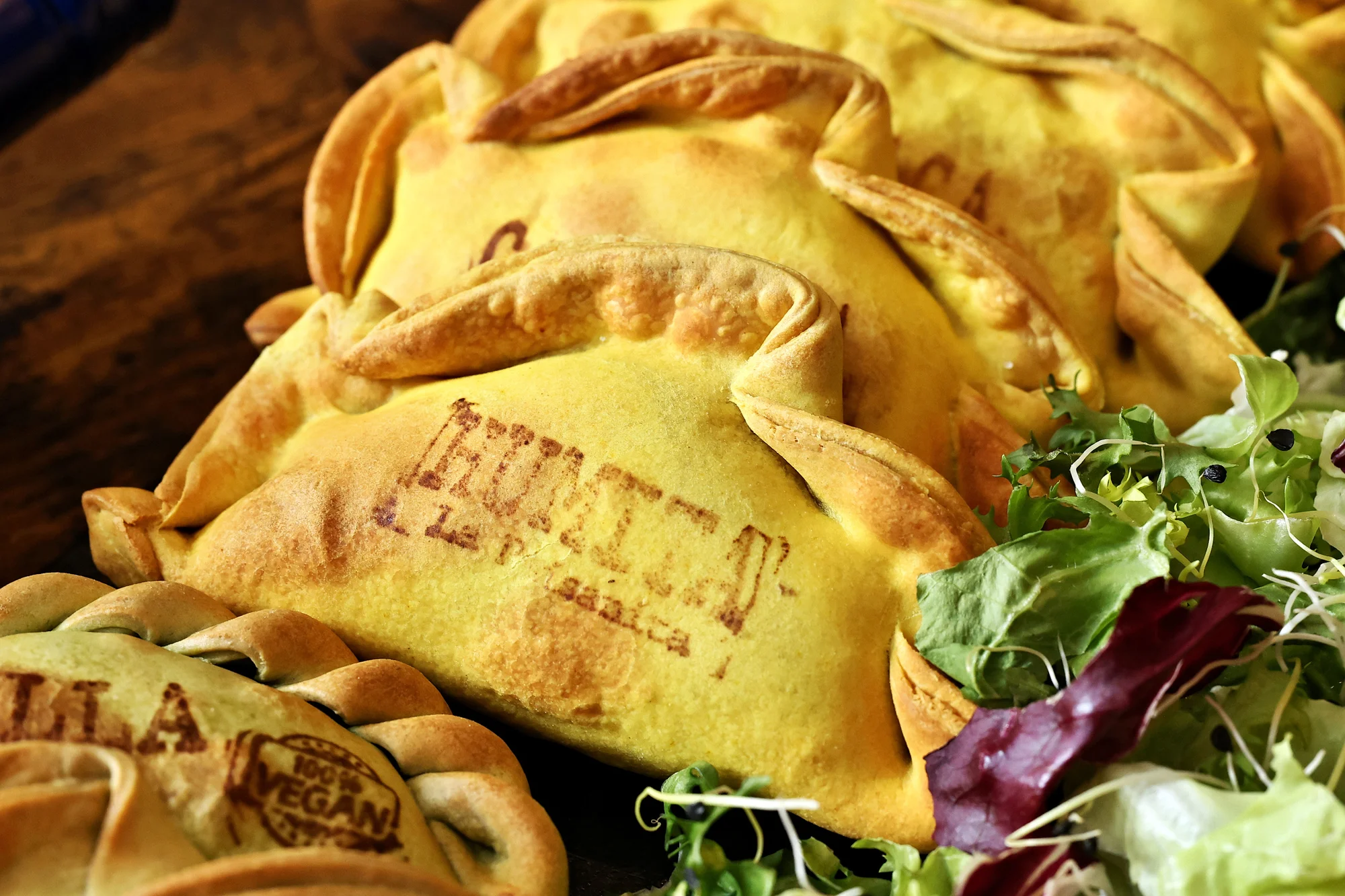 Hostina pro všechny: 10 nebo 20 domácích empanadas dle výběru ze 17 různých druhů