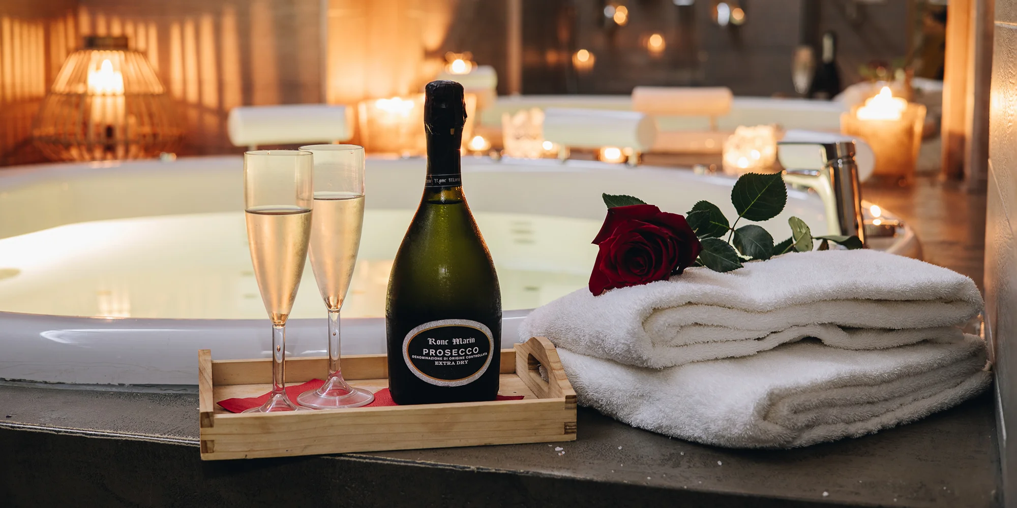 Relaxační balíčky s masáží, privátní koupelí a vstupem do wellness