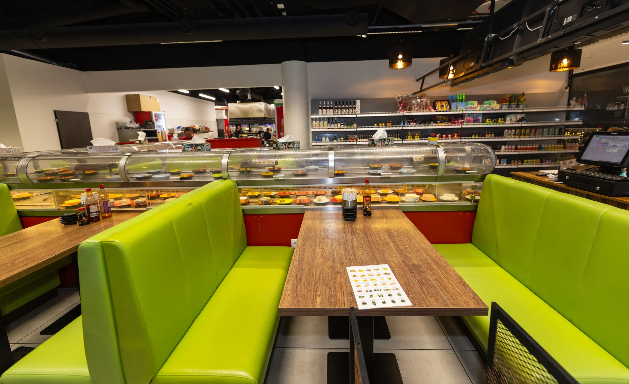 Running sushi: neomezené hodování i nealkoholické nápoje pro 1 osobu